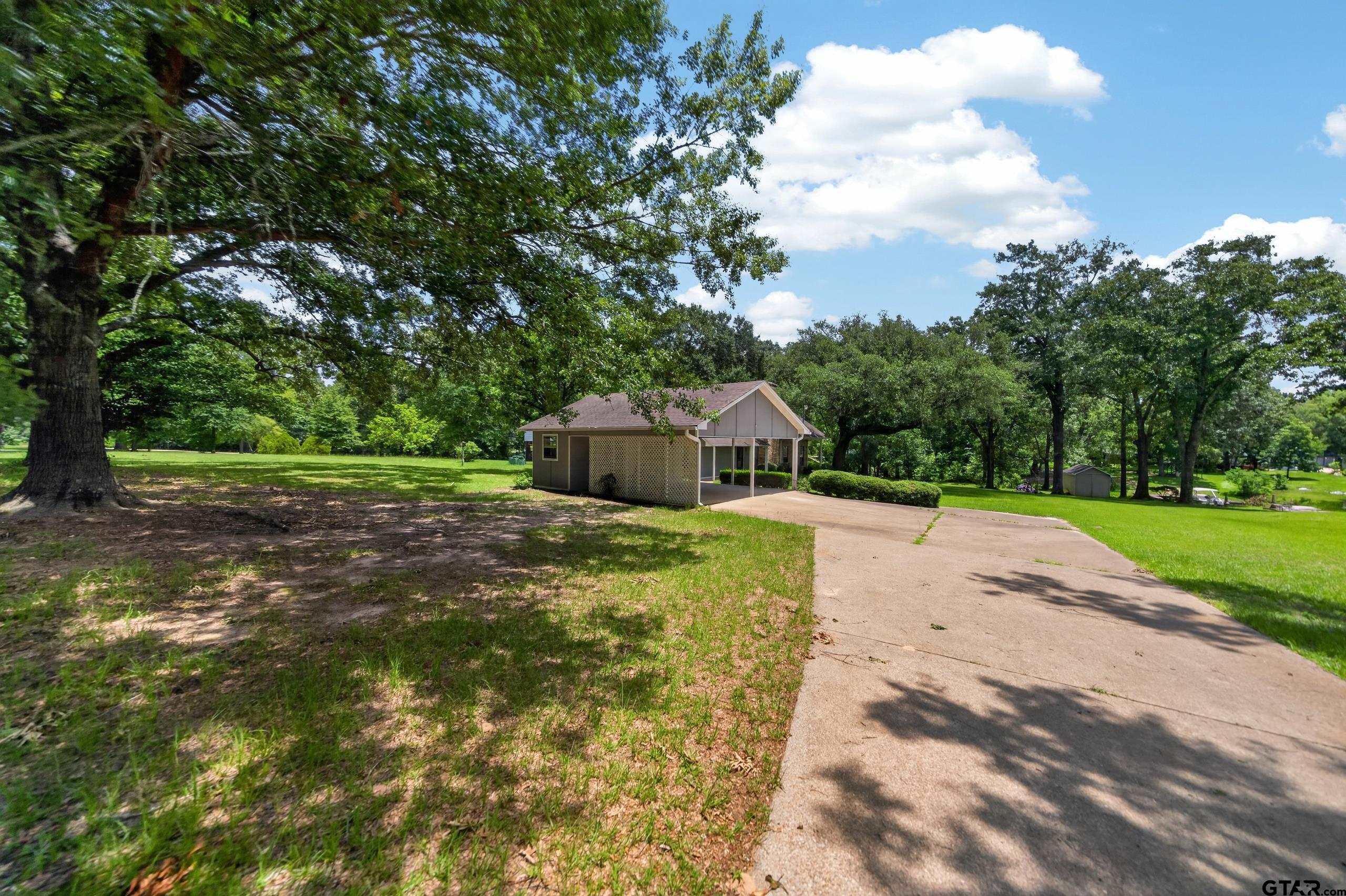 16209 Live Oak Street, Tyler, TX 75707 16209 Live Oak Street, Tyler, TX 75707
