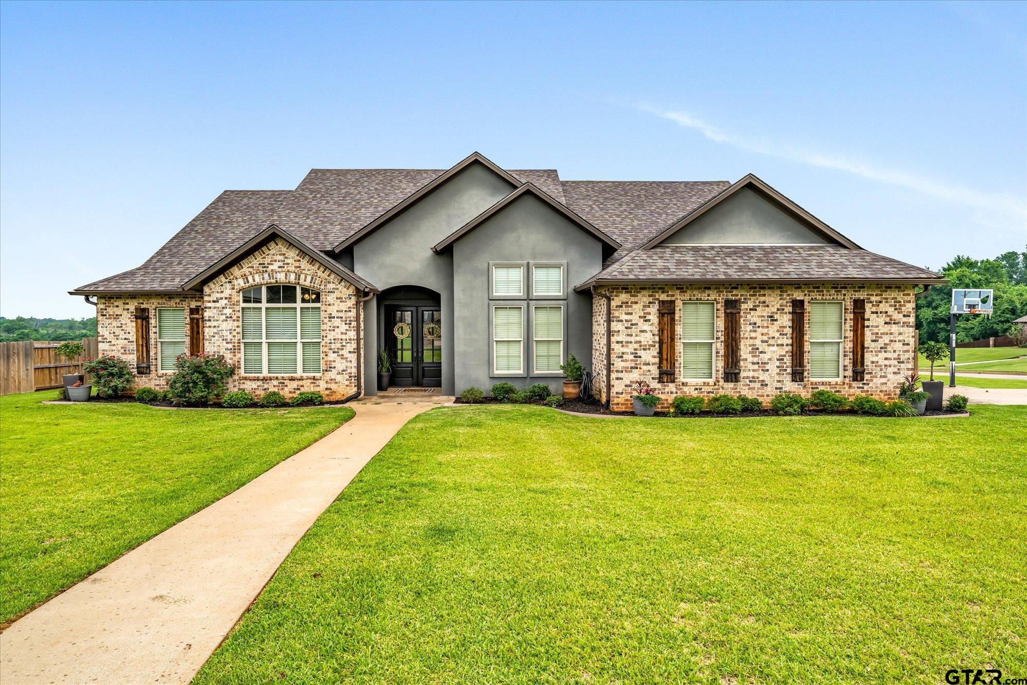 Featured Homes For You Featured Homes For You
