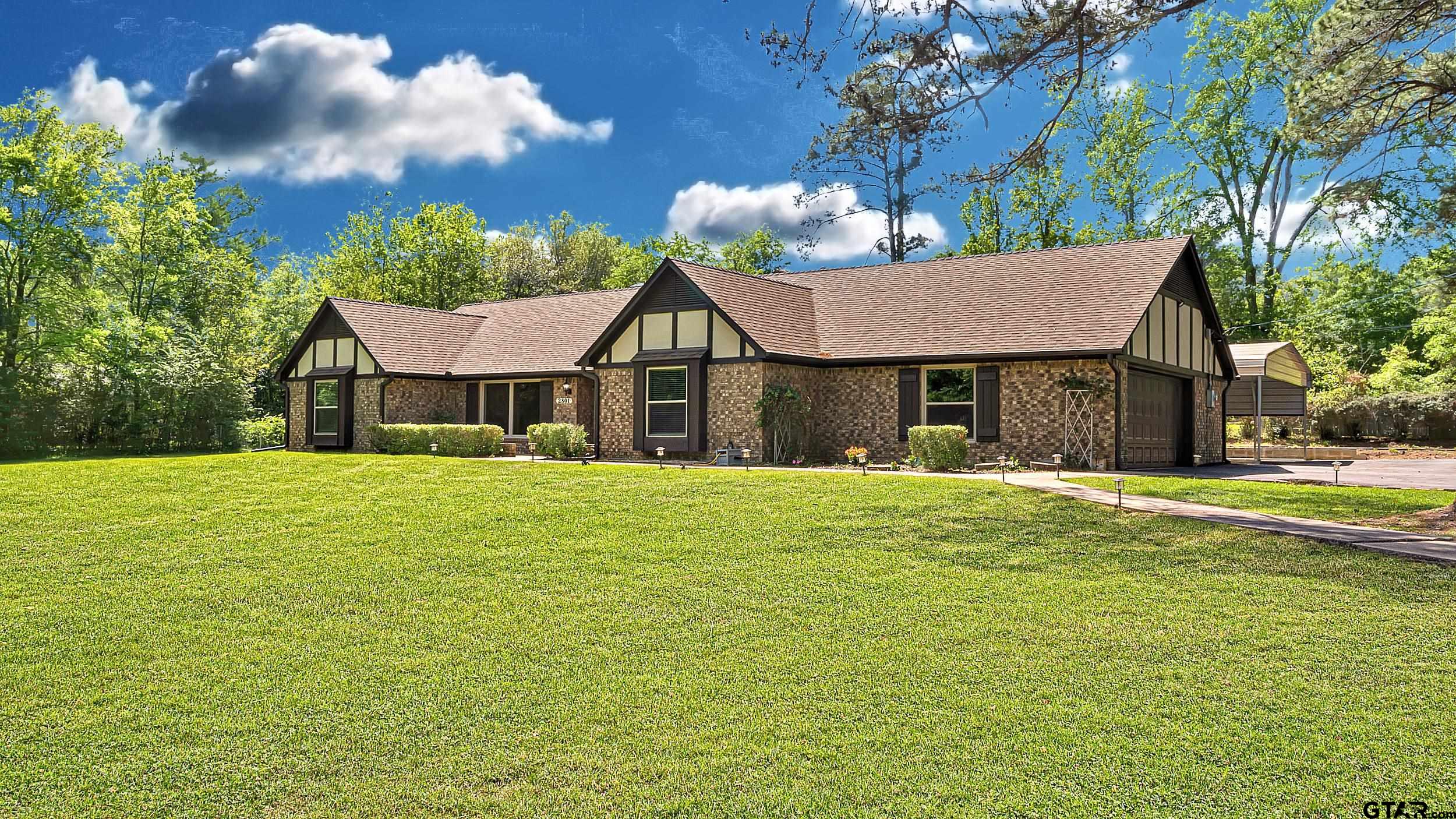 FEATURED LISTINGS FEATURED LISTINGS