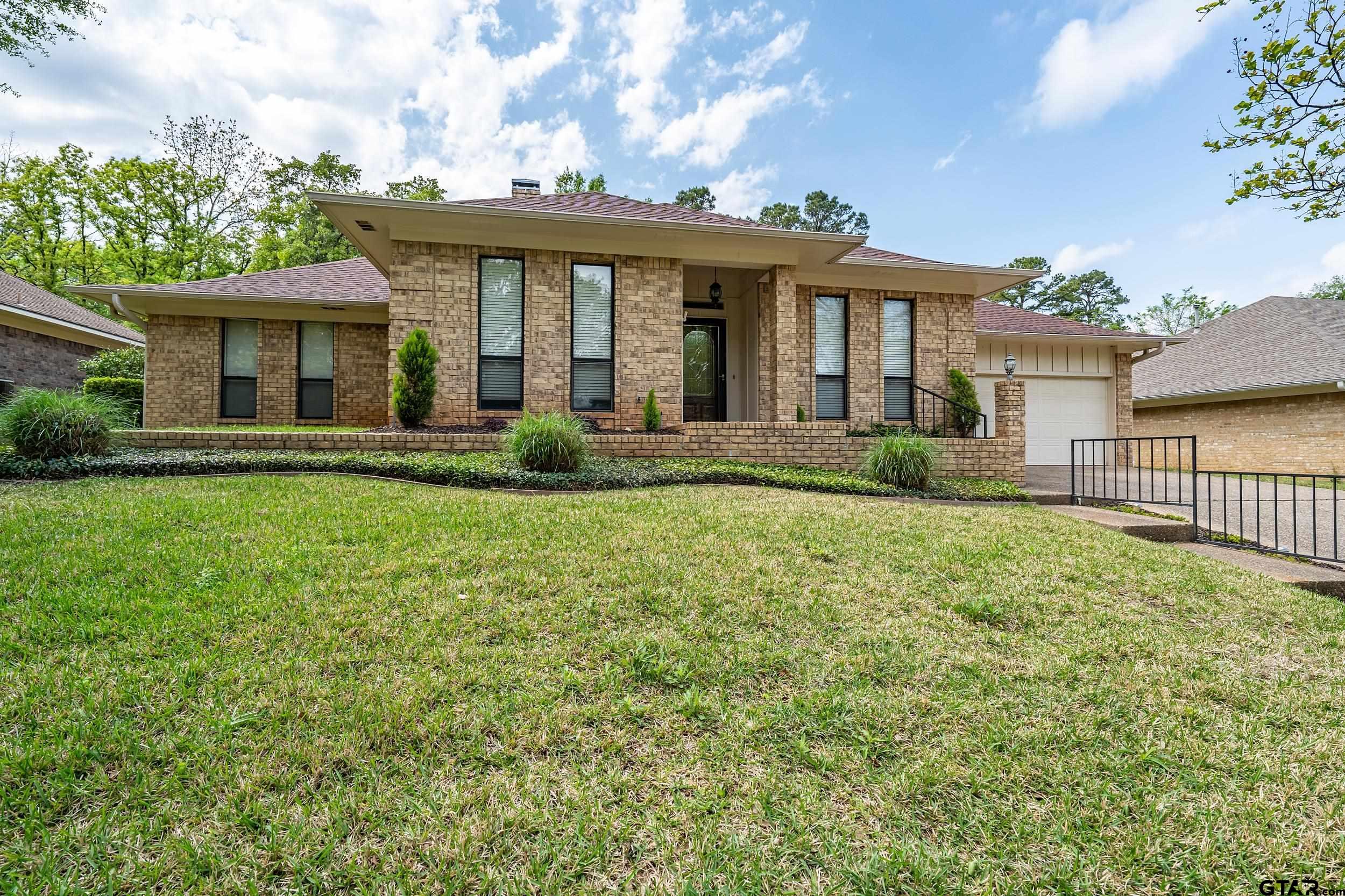 Featured Homes For You Featured Homes For You