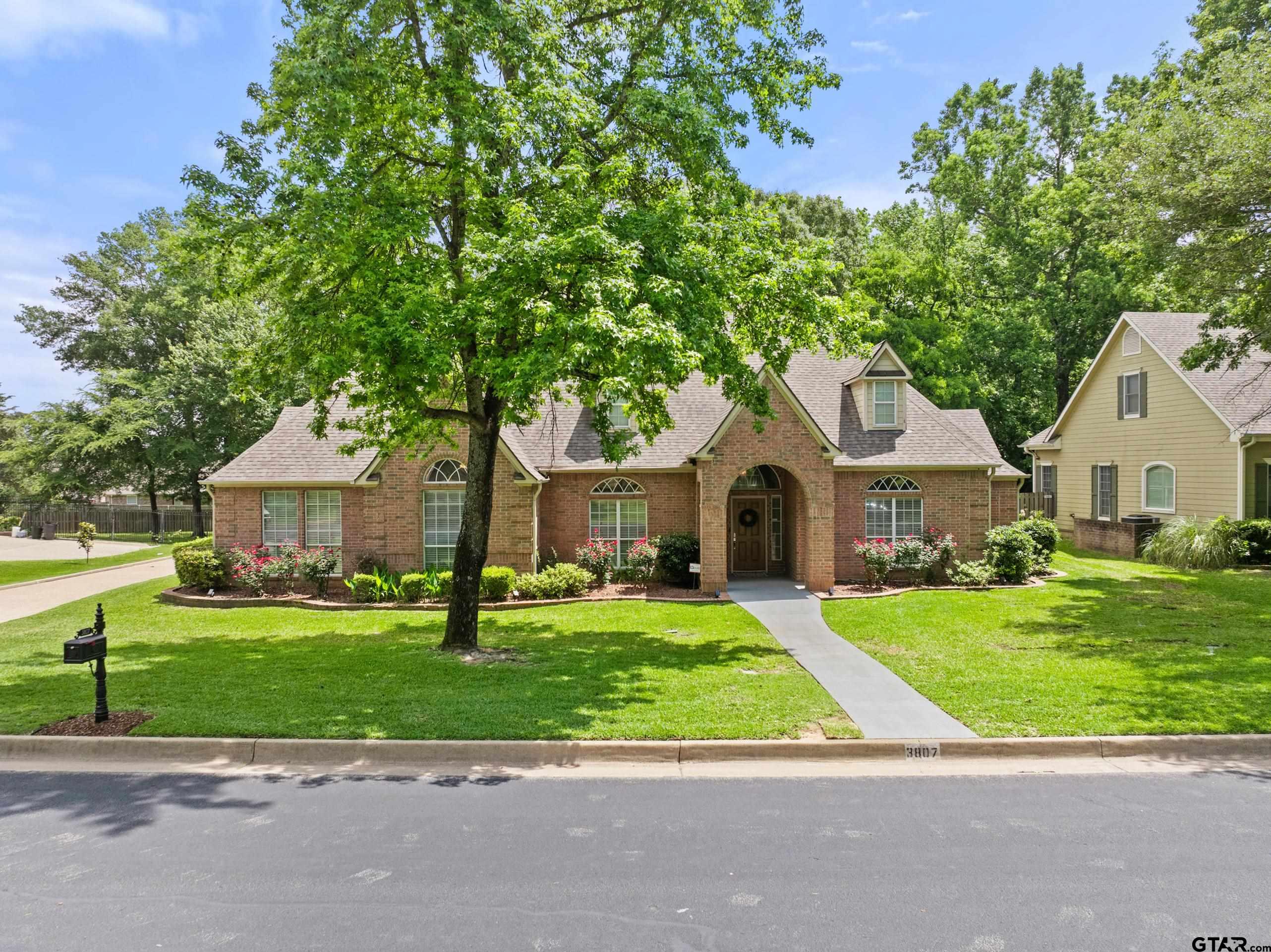 Featured Homes For You Featured Homes For You