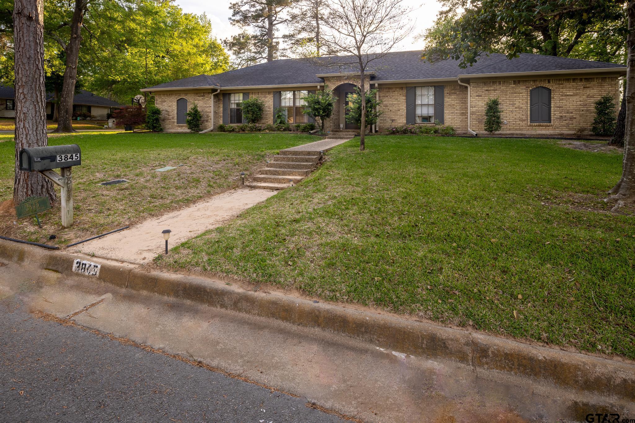 Featured Homes For You Featured Homes For You