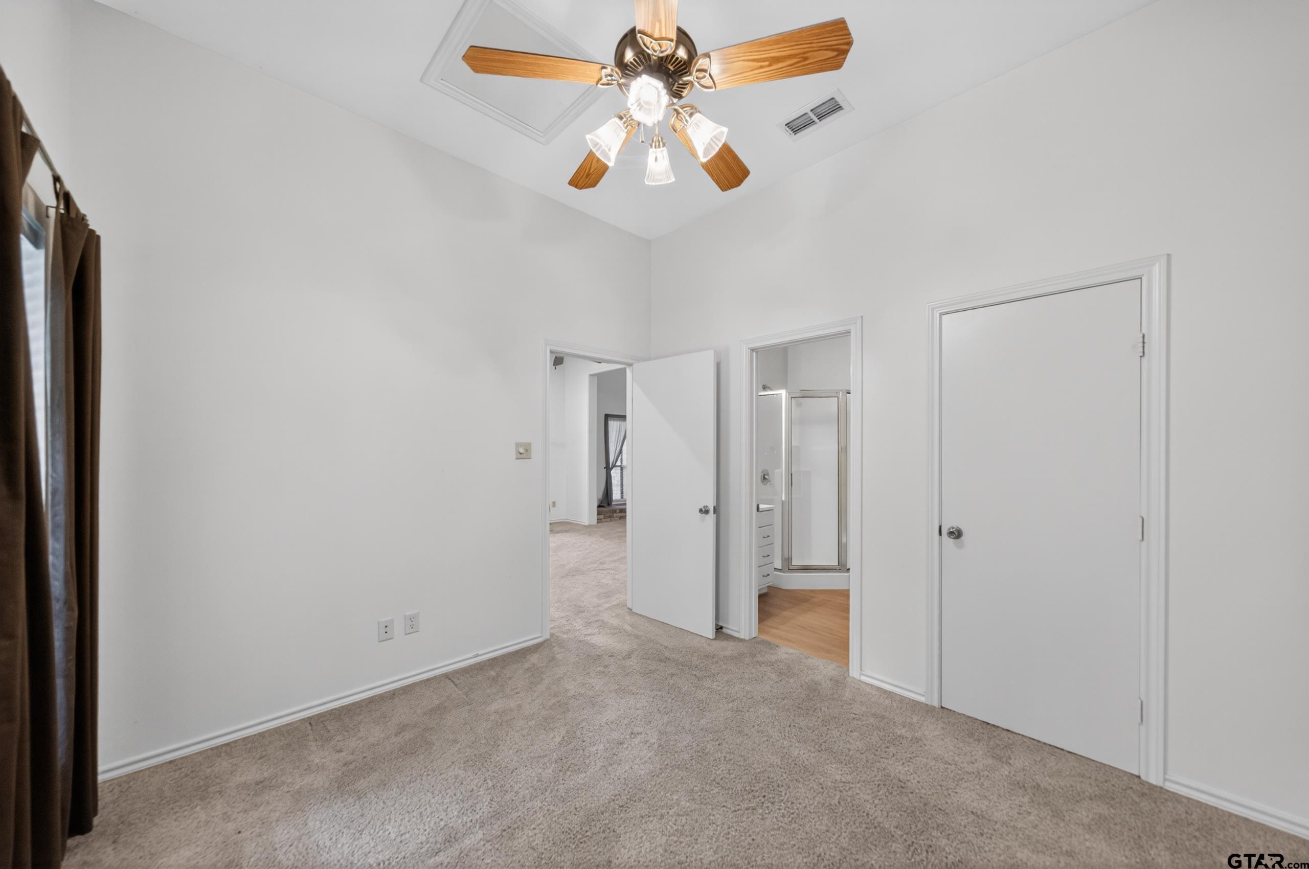 16209 Live Oak Street, Tyler, TX 75707 16209 Live Oak Street, Tyler, TX 75707