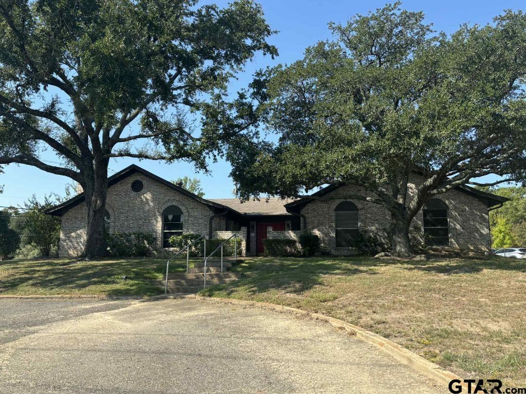 Featured Homes For You Featured Homes For You
