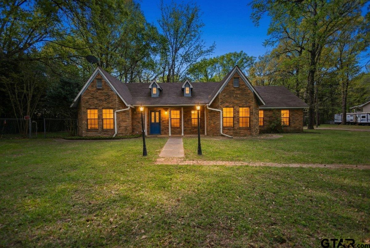 Featured Homes For You Featured Homes For You