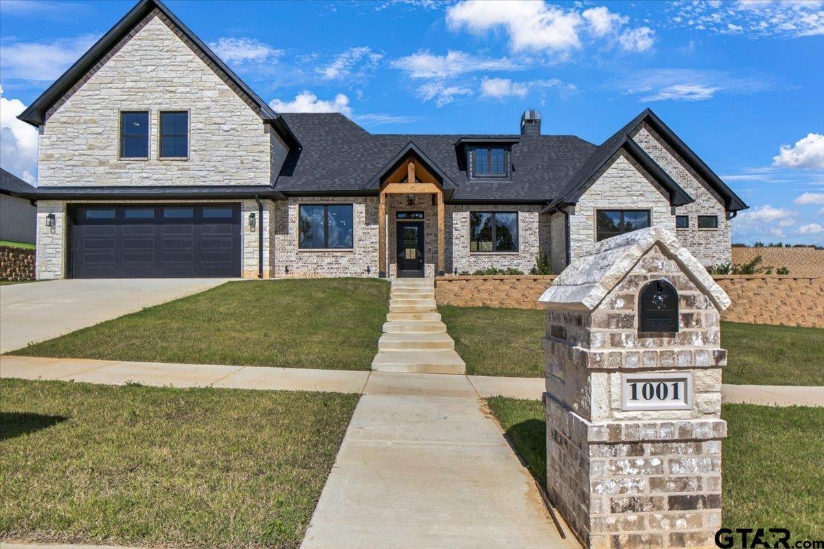 Featured Homes For You