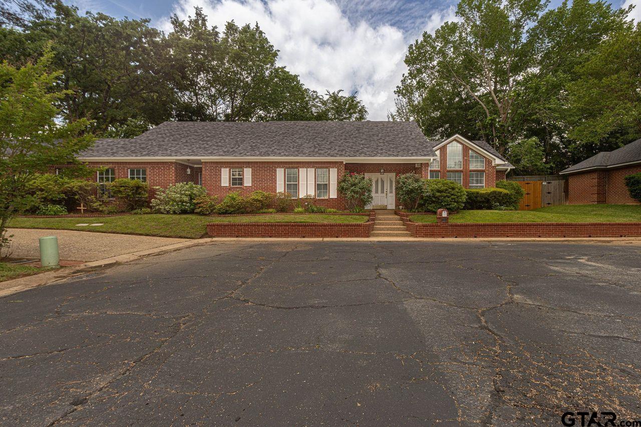 Featured Homes For You Featured Homes For You