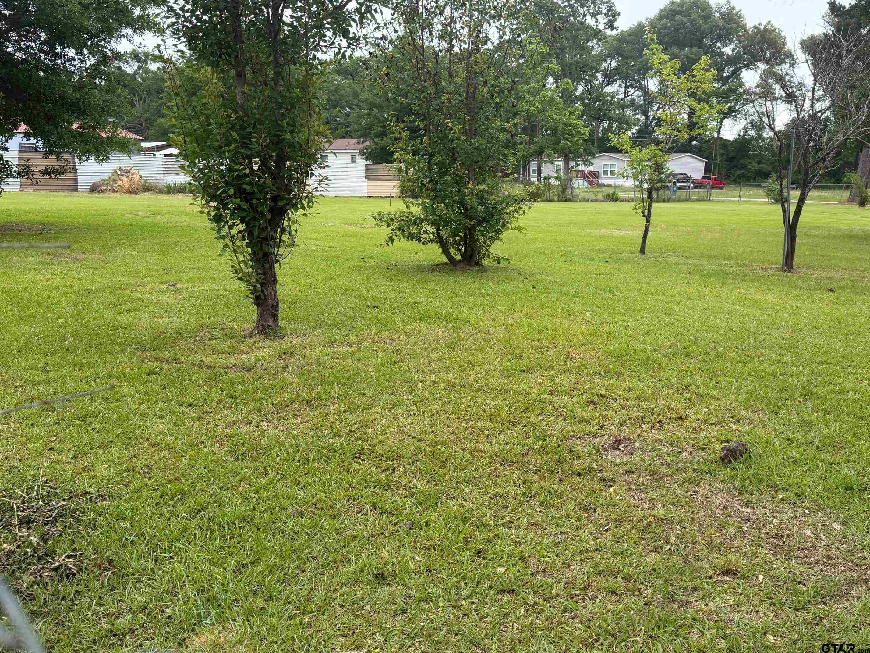 FEATURED LISTINGS