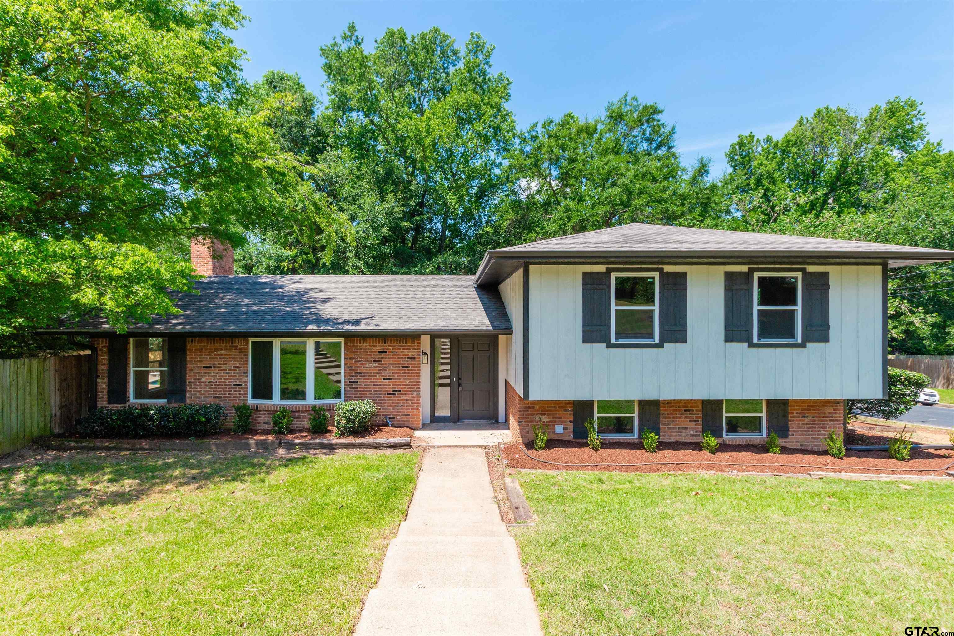 Featured Homes For You Featured Homes For You