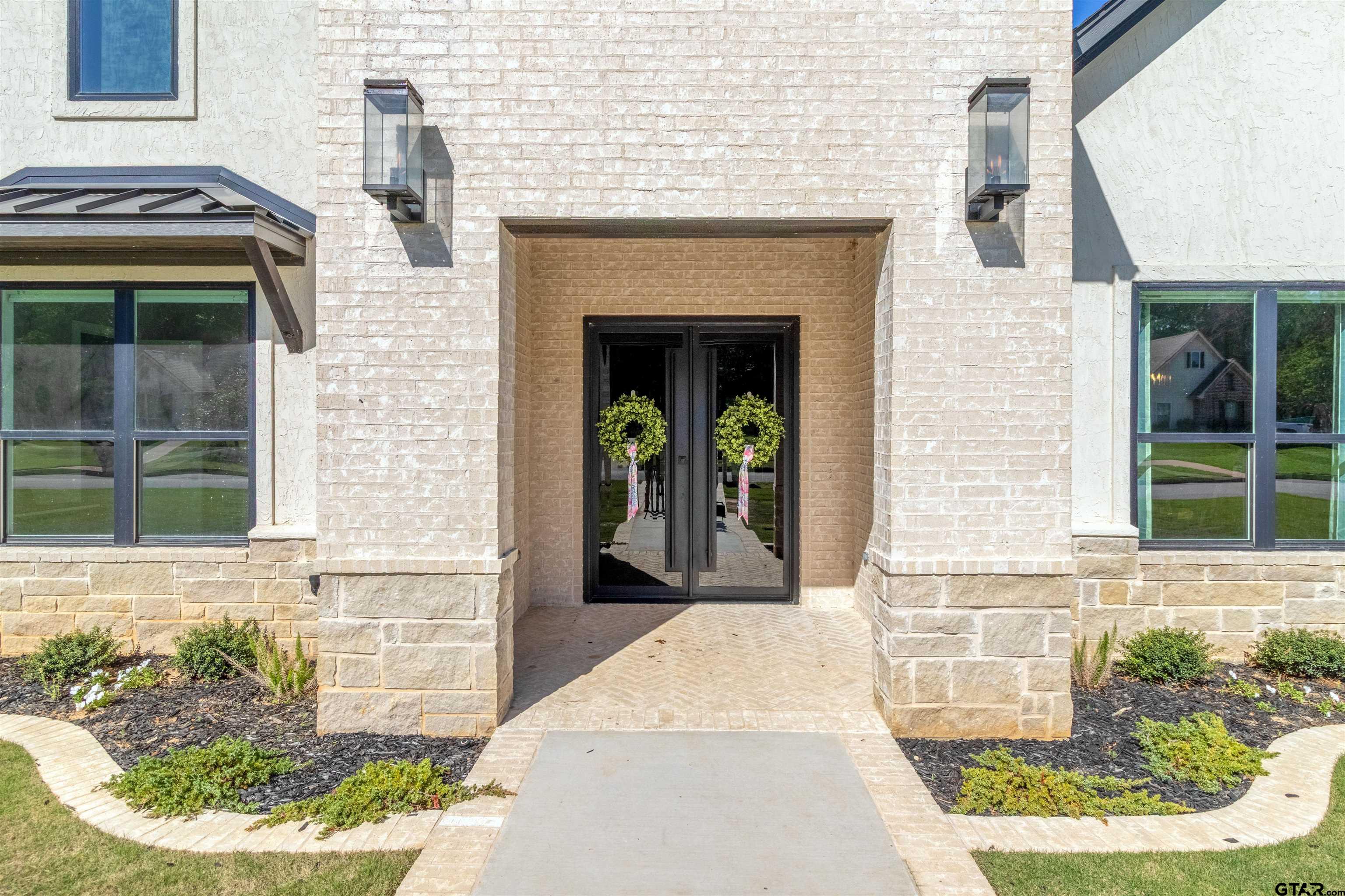 Featured Homes For You Featured Homes For You
