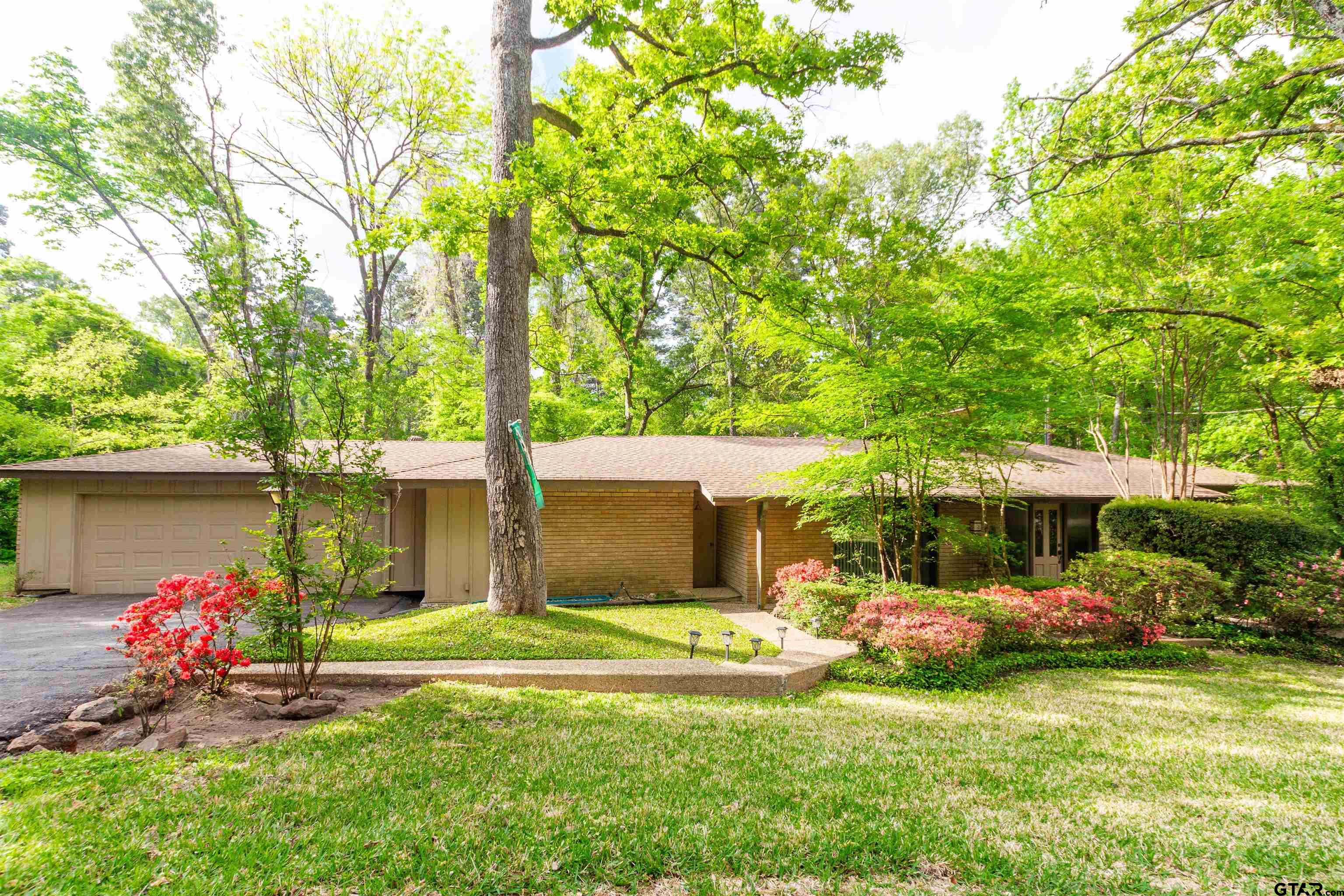 Featured Homes For You