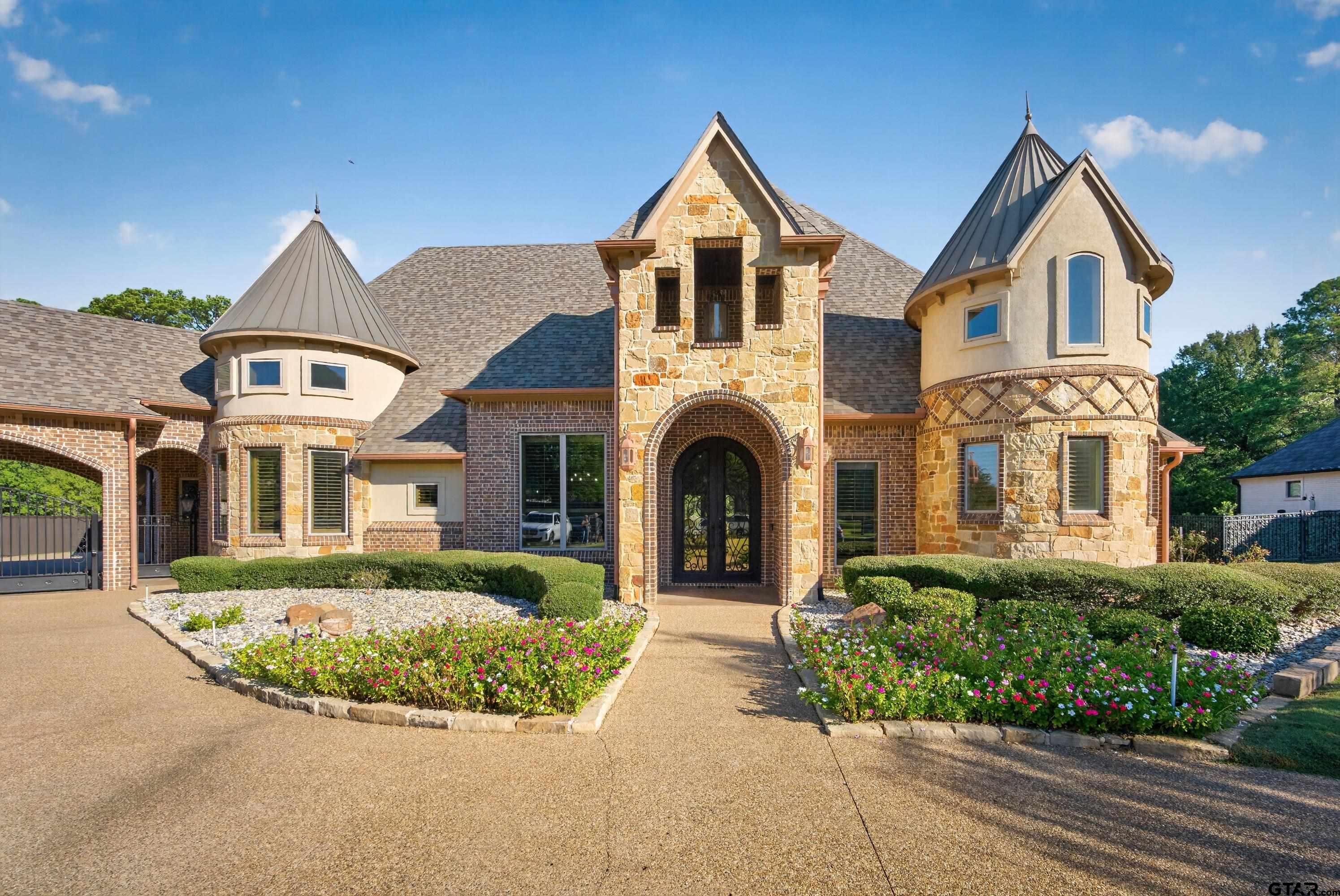 104 Bella Terra Dr