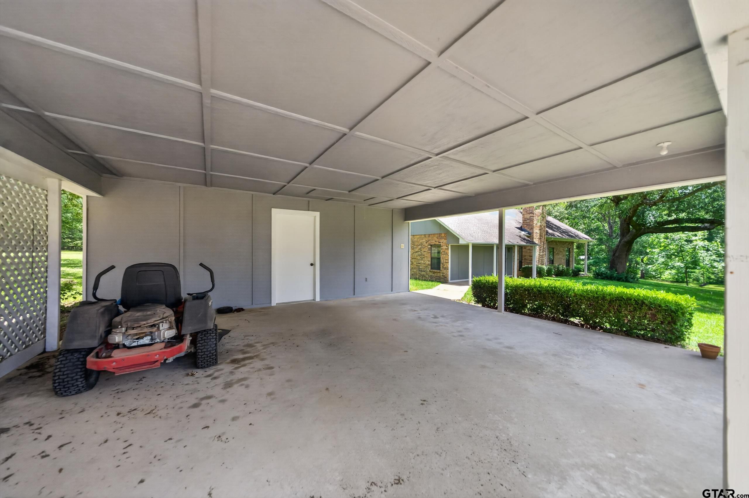 16209 Live Oak Street, Tyler, TX 75707 16209 Live Oak Street, Tyler, TX 75707