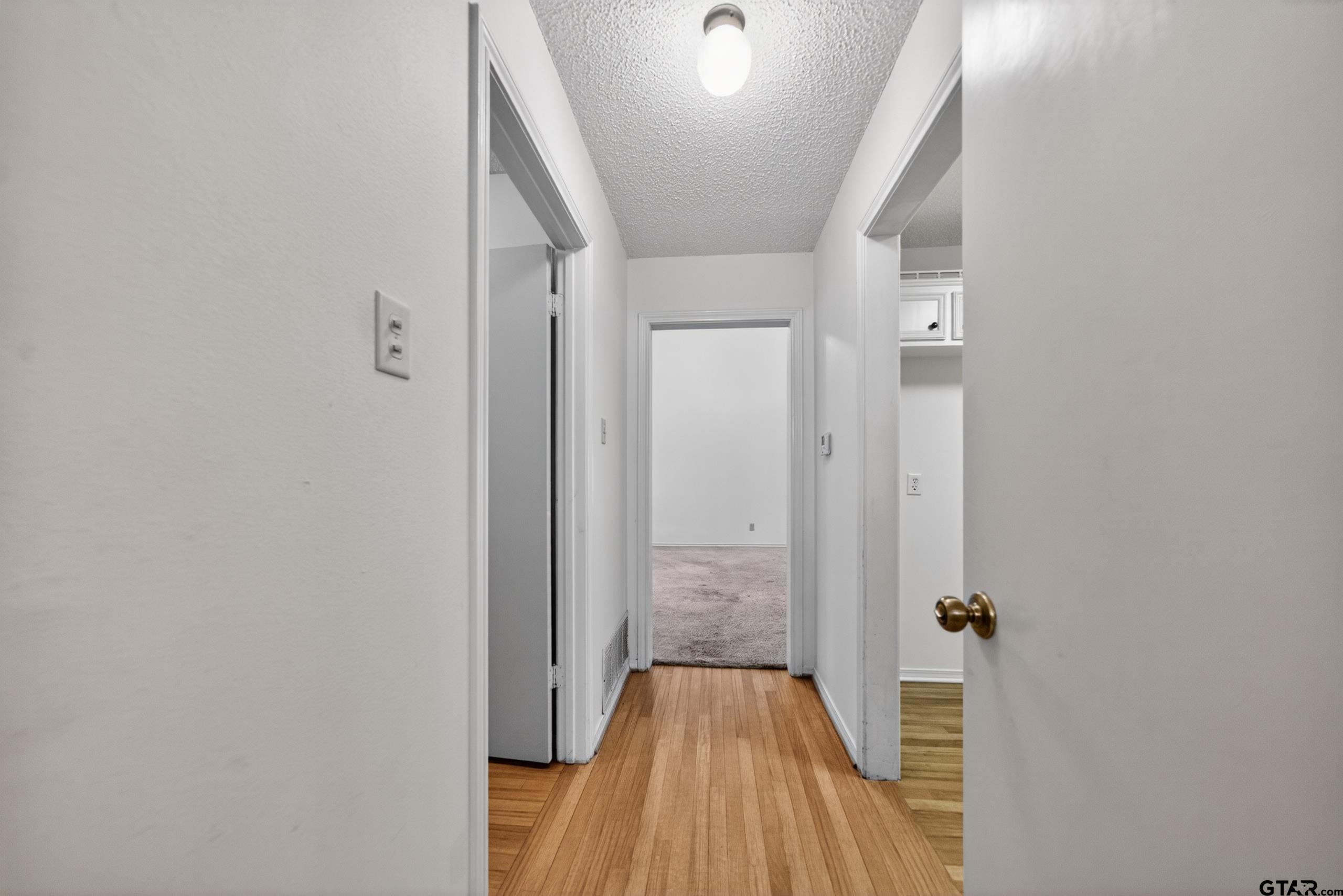 16209 Live Oak Street, Tyler, TX 75707 16209 Live Oak Street, Tyler, TX 75707