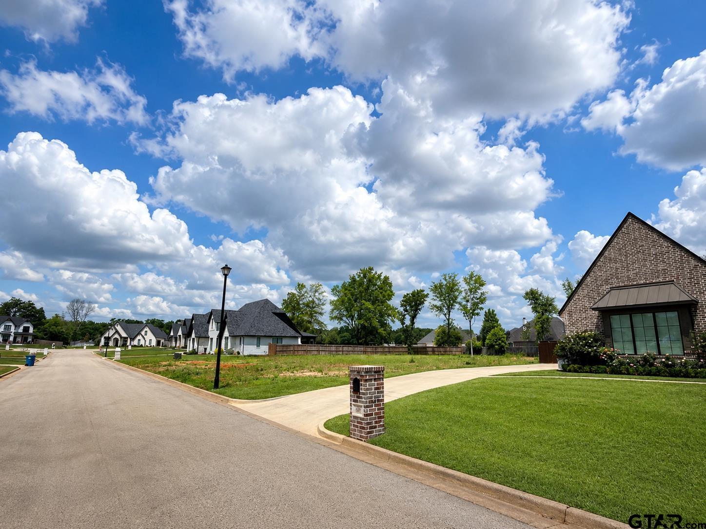 Featured Homes For You