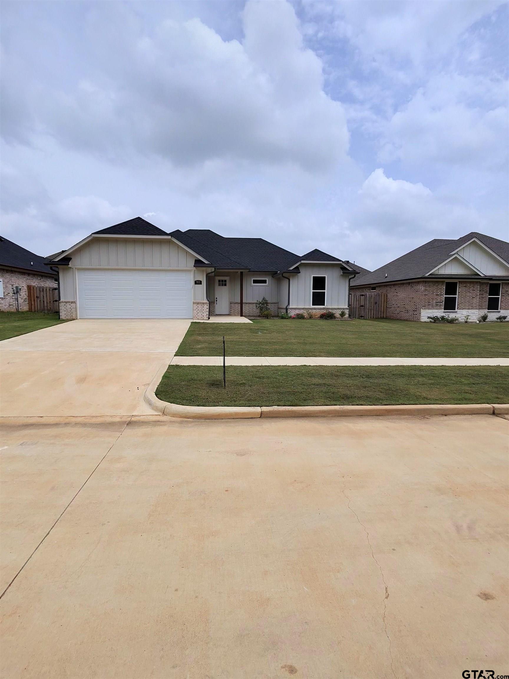 Featured Homes For You