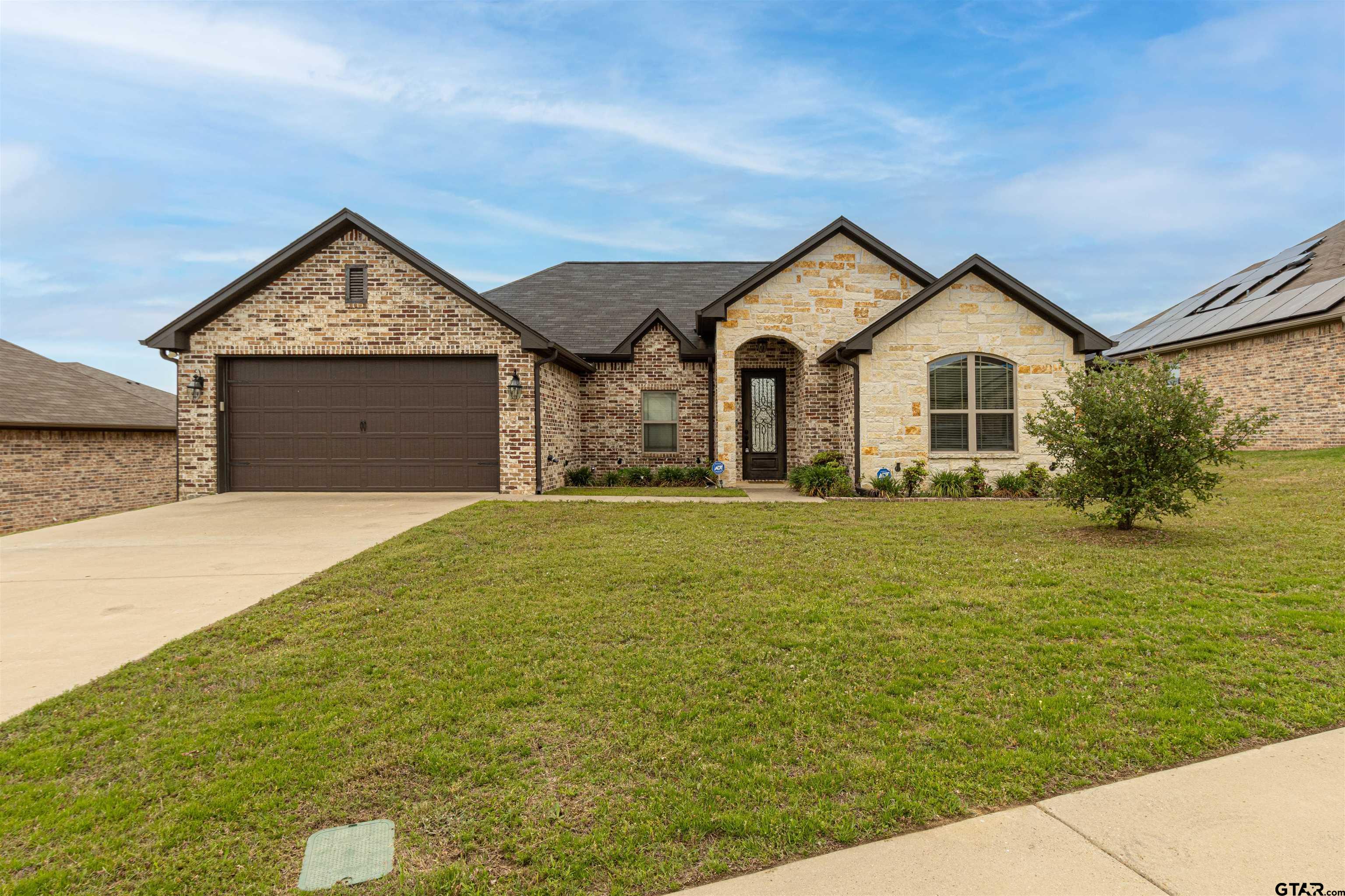 Featured Homes For You