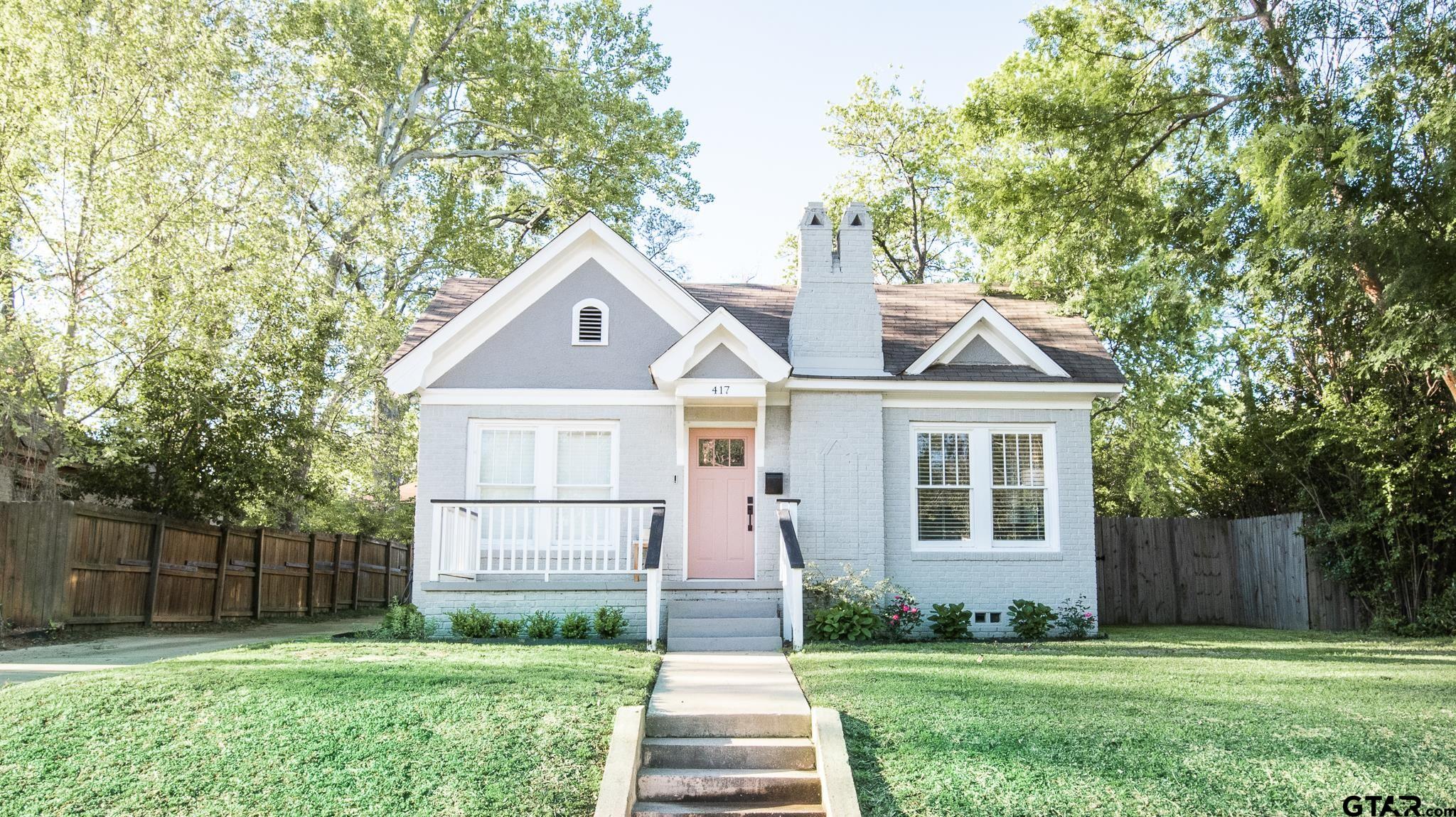 FEATURED LISTINGS