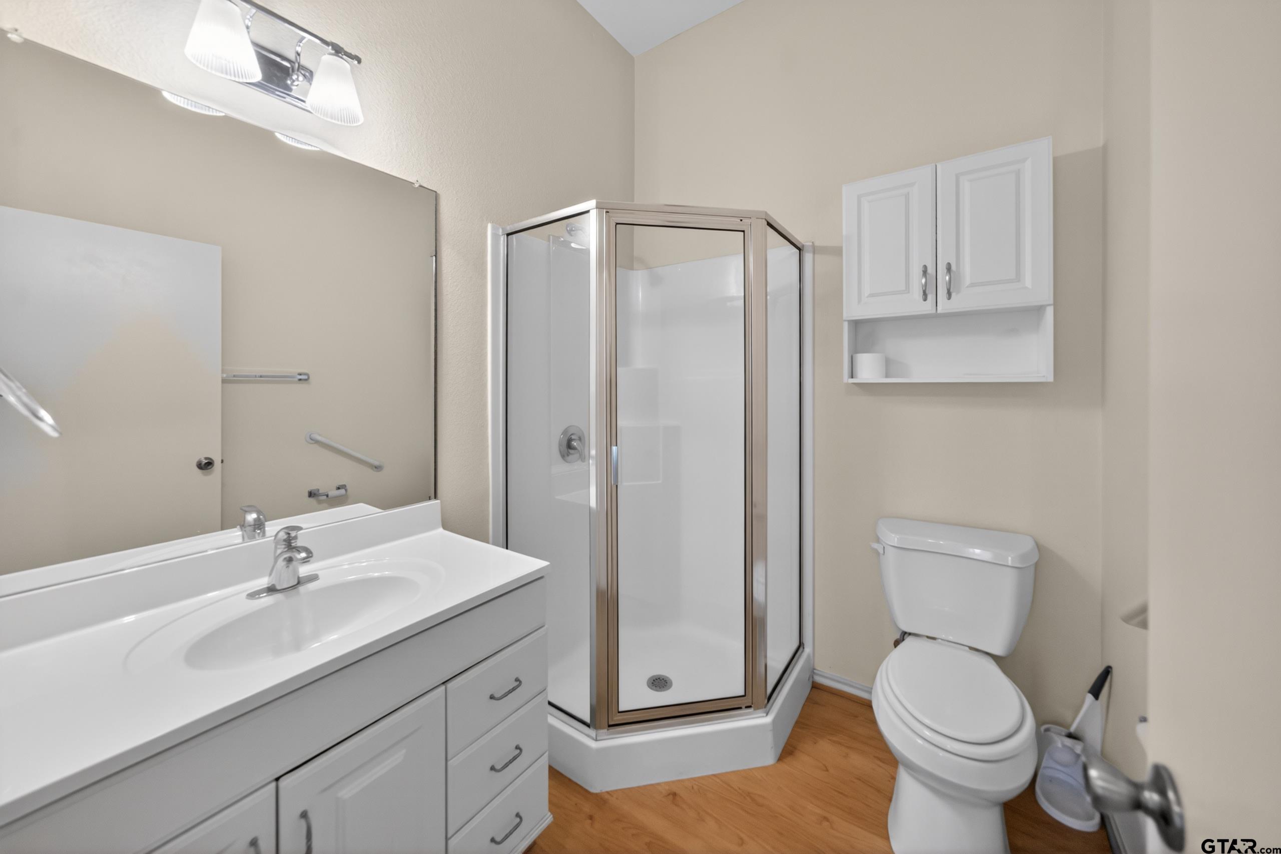 16209 Live Oak Street, Tyler, TX 75707 16209 Live Oak Street, Tyler, TX 75707