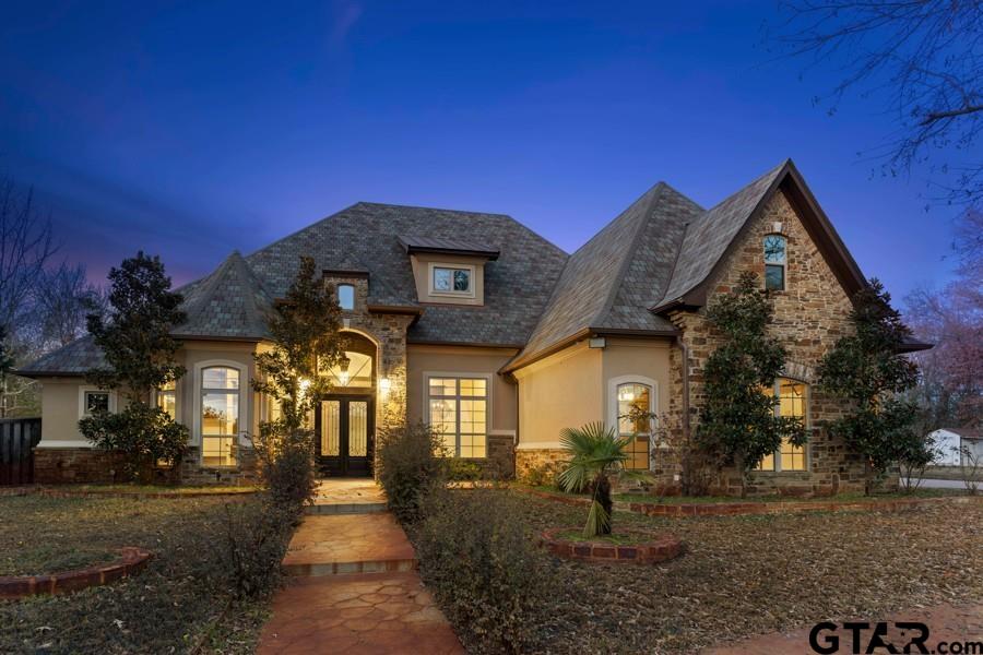 Featured Homes For You