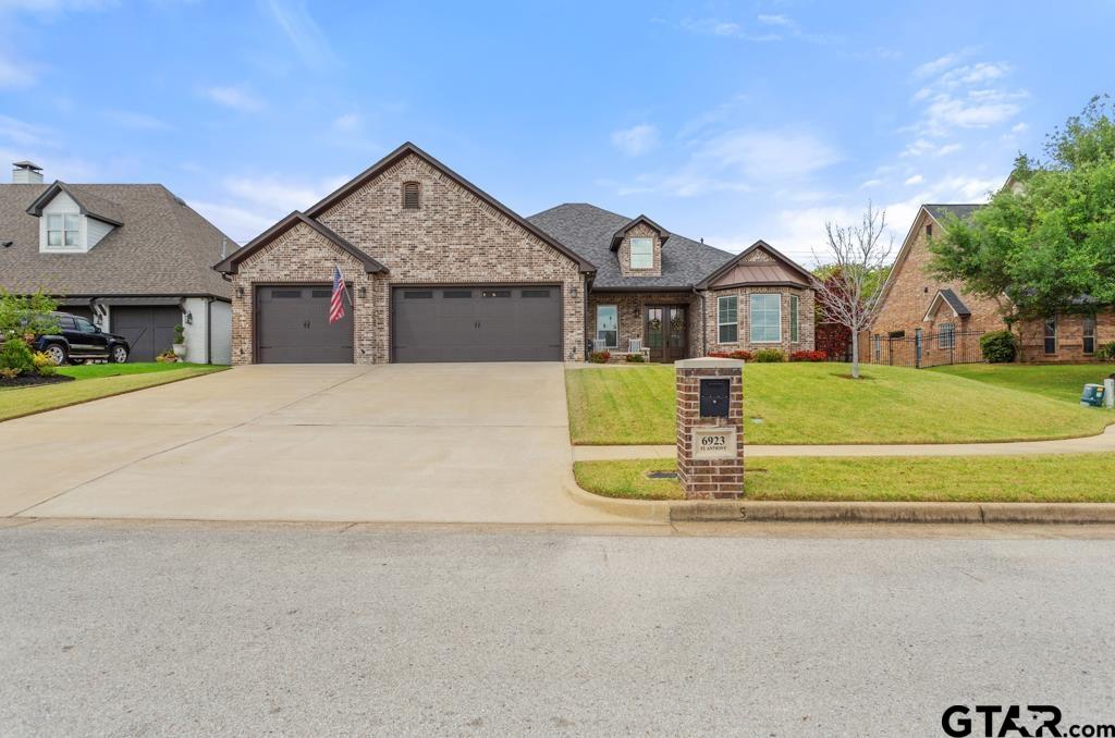 Featured Homes For You