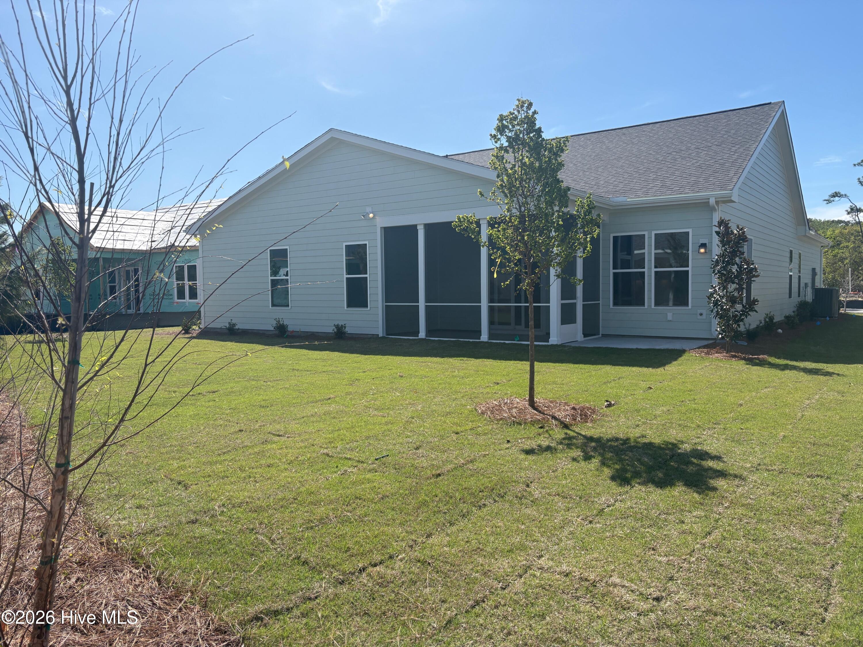 100556601 | Photo 26