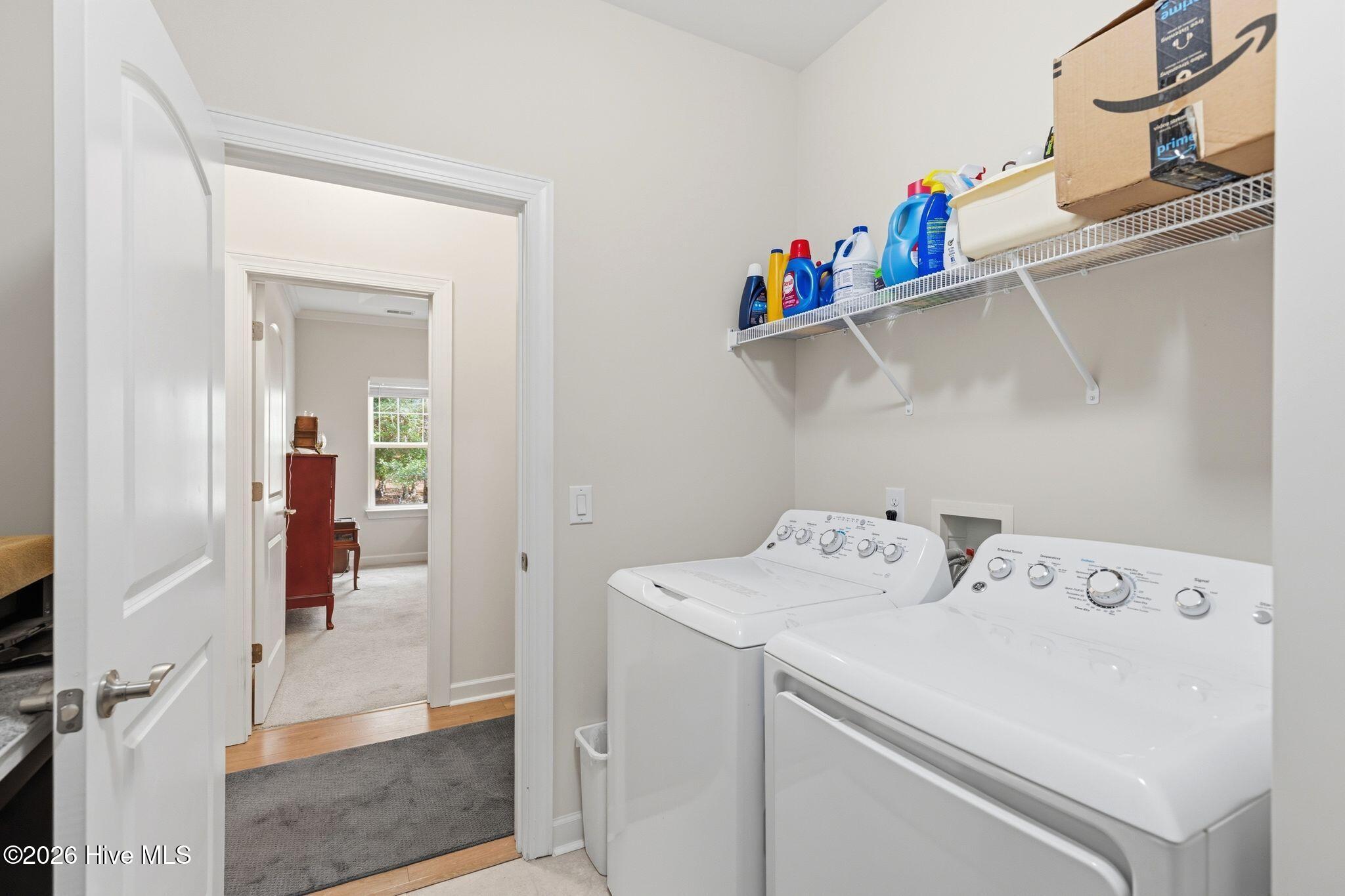 100558681 | Photo 27