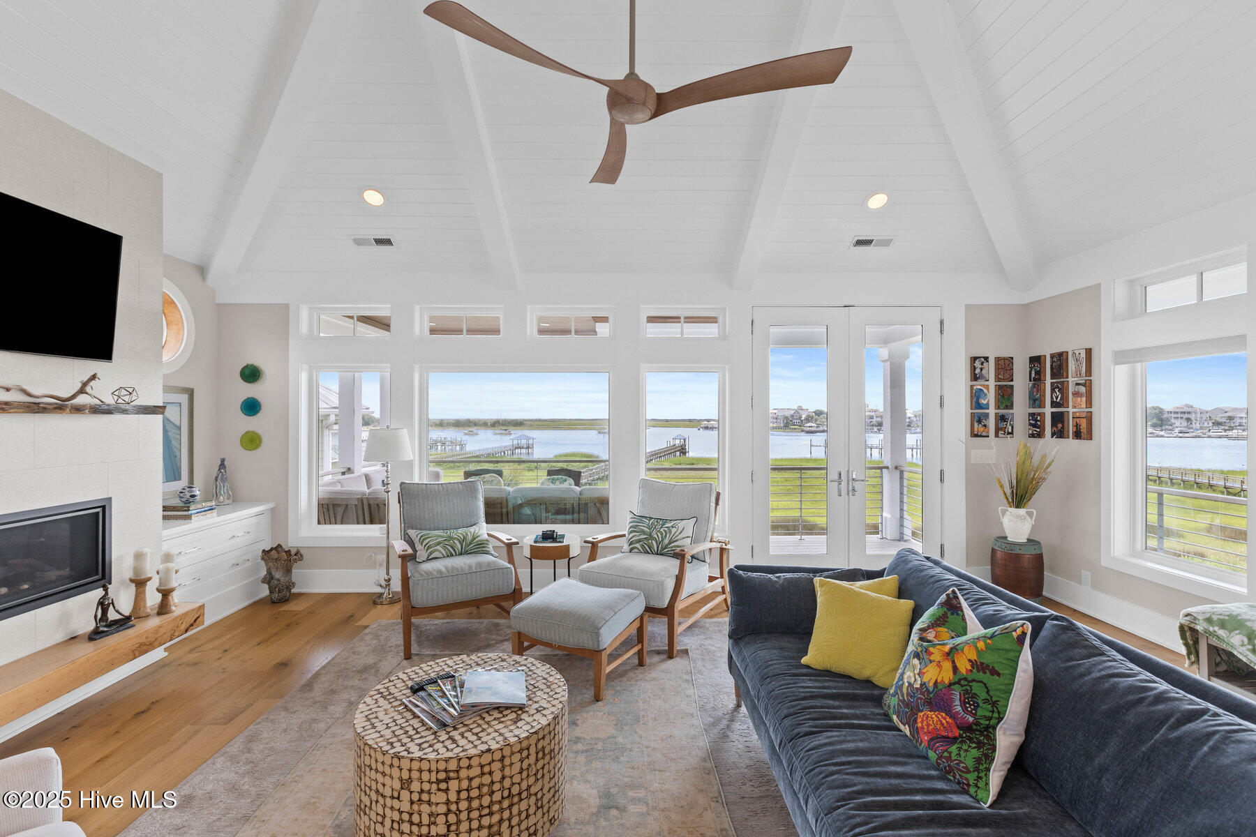 7707 Compass Point, Wilmington, NC 28409 – photo 8: 005_7707_compass_point_final-5_329