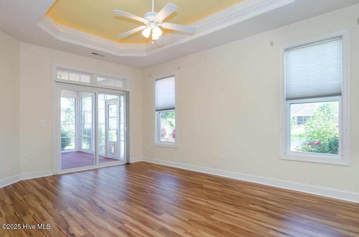 100539941 | Photo 10