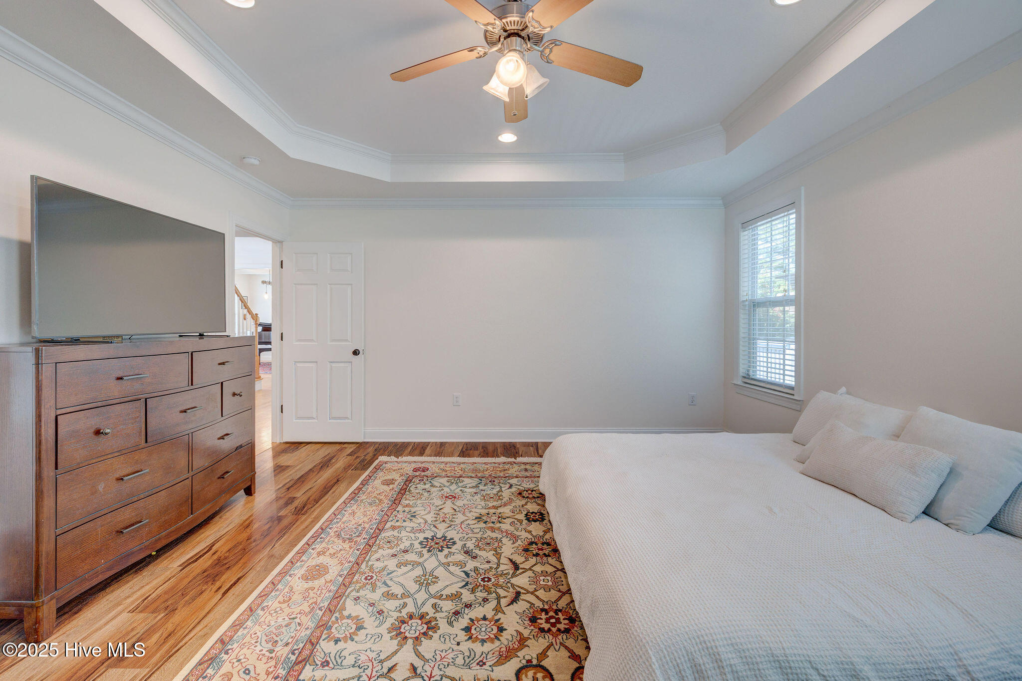 100529617 | Photo 29