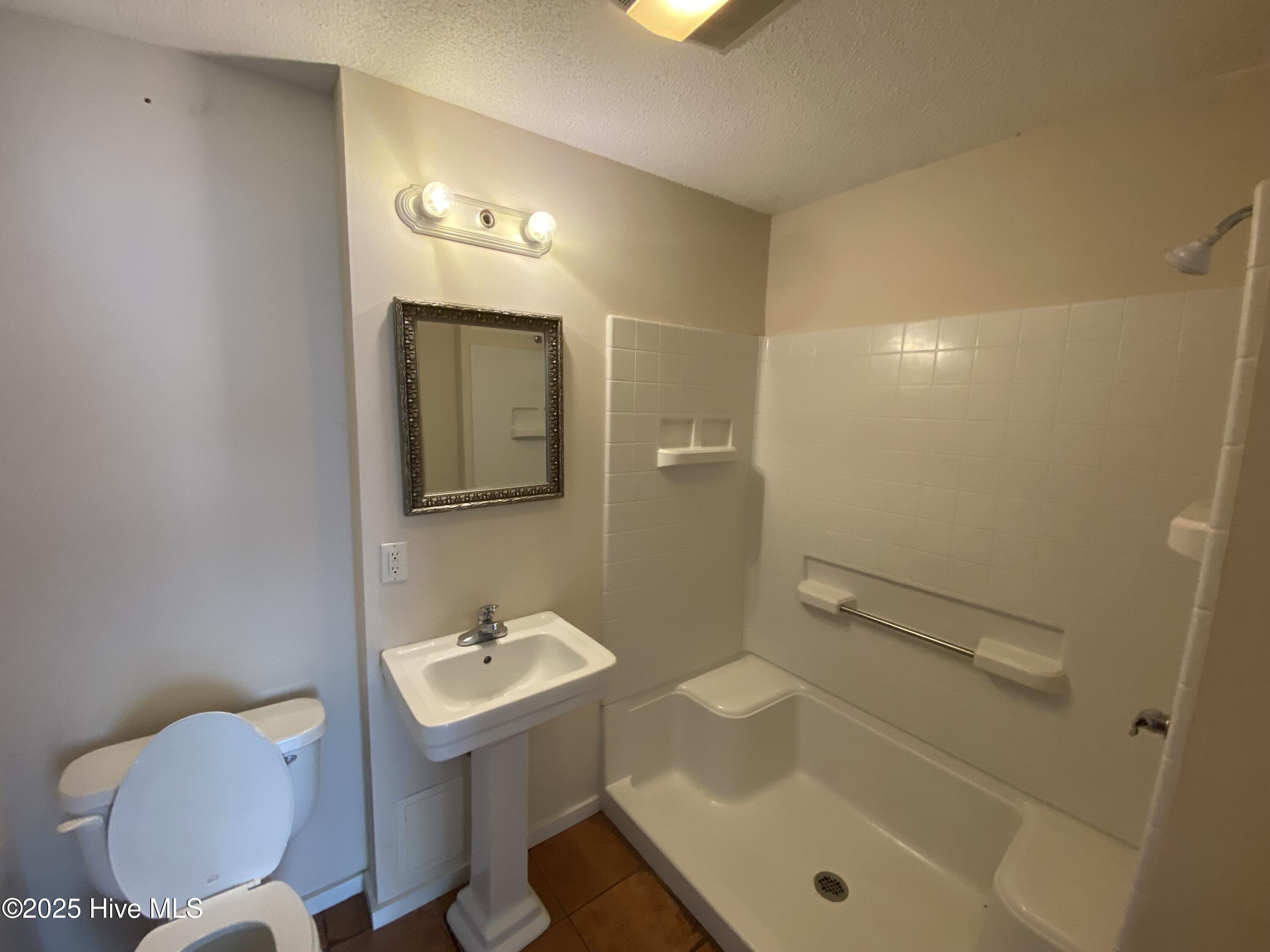 Homes for sale in Coinjock, NC | 120 Perkins Ln, Coinjock, NC 27923 | MLS# 100540129