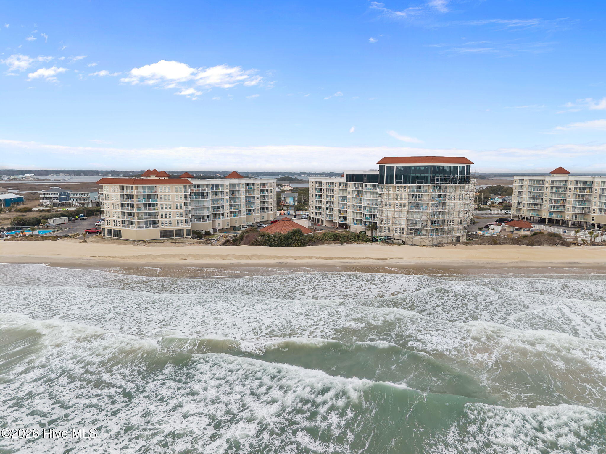 100557729 | Photo 32