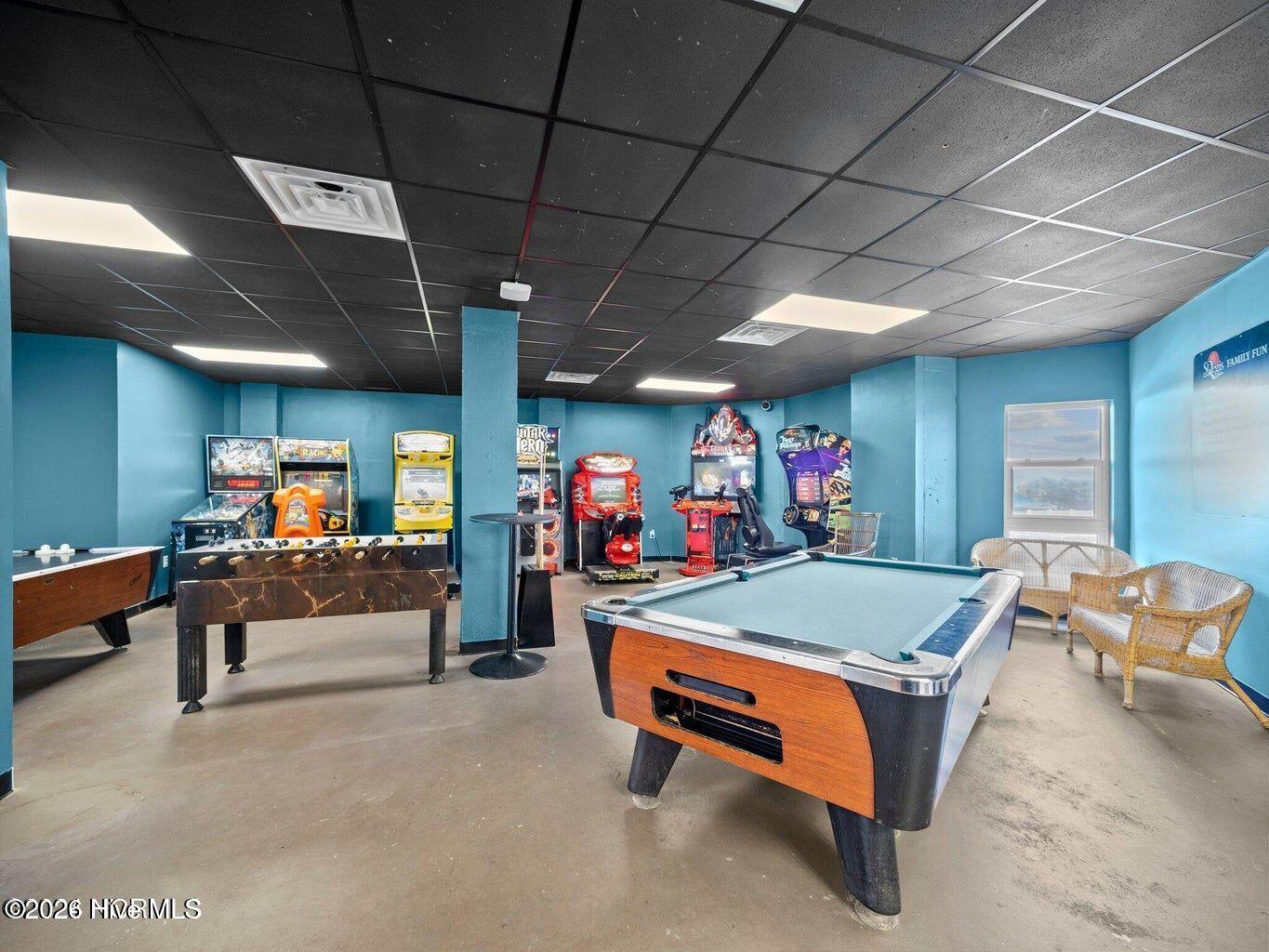 100564198 | Photo 48