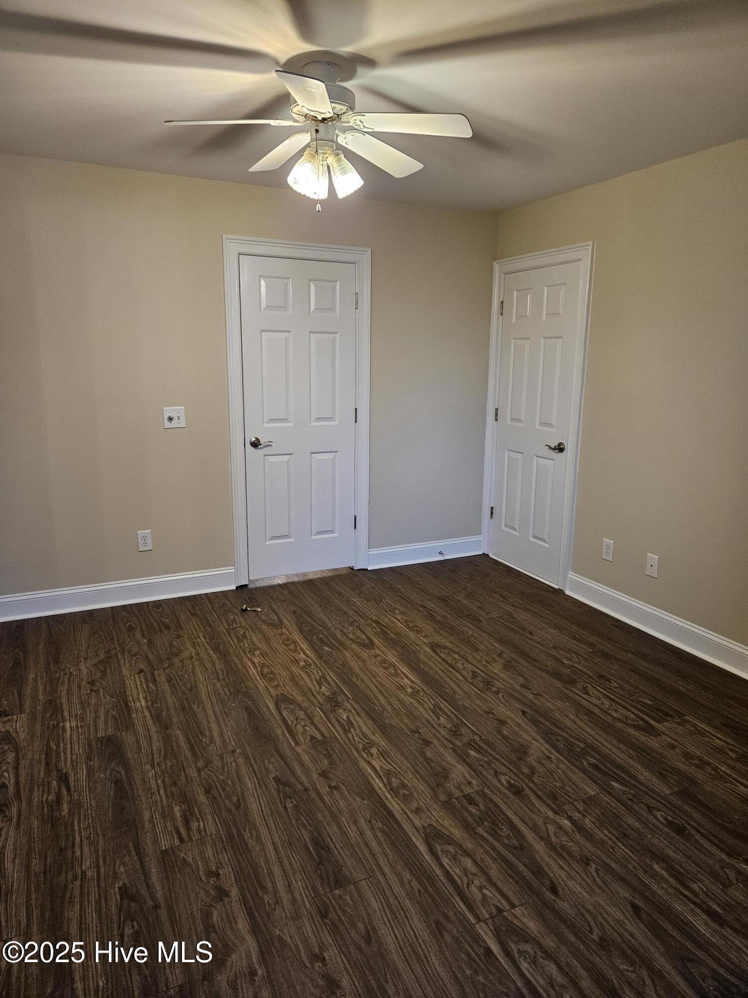 100545247 | Photo 28