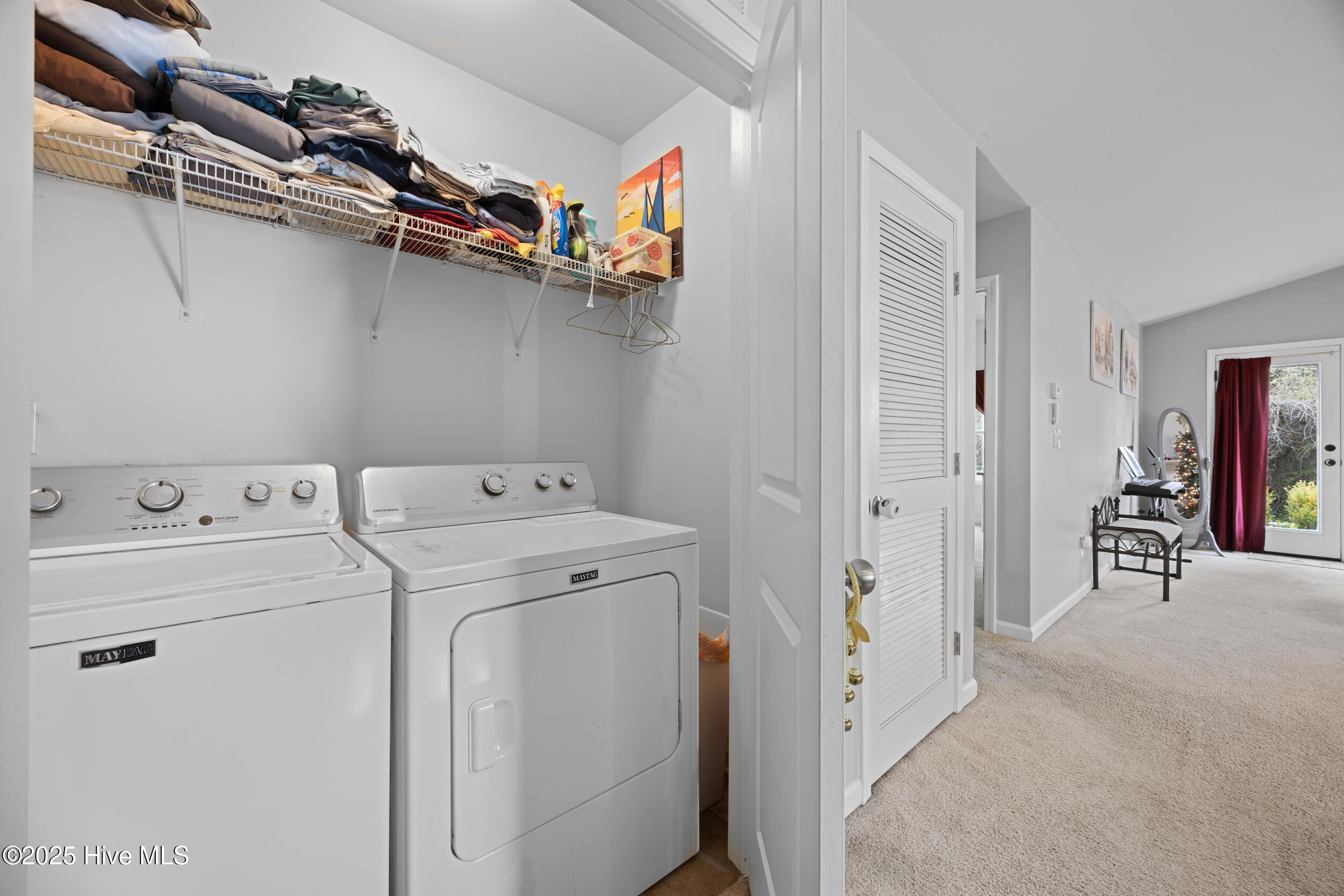 100546201 | Photo 23