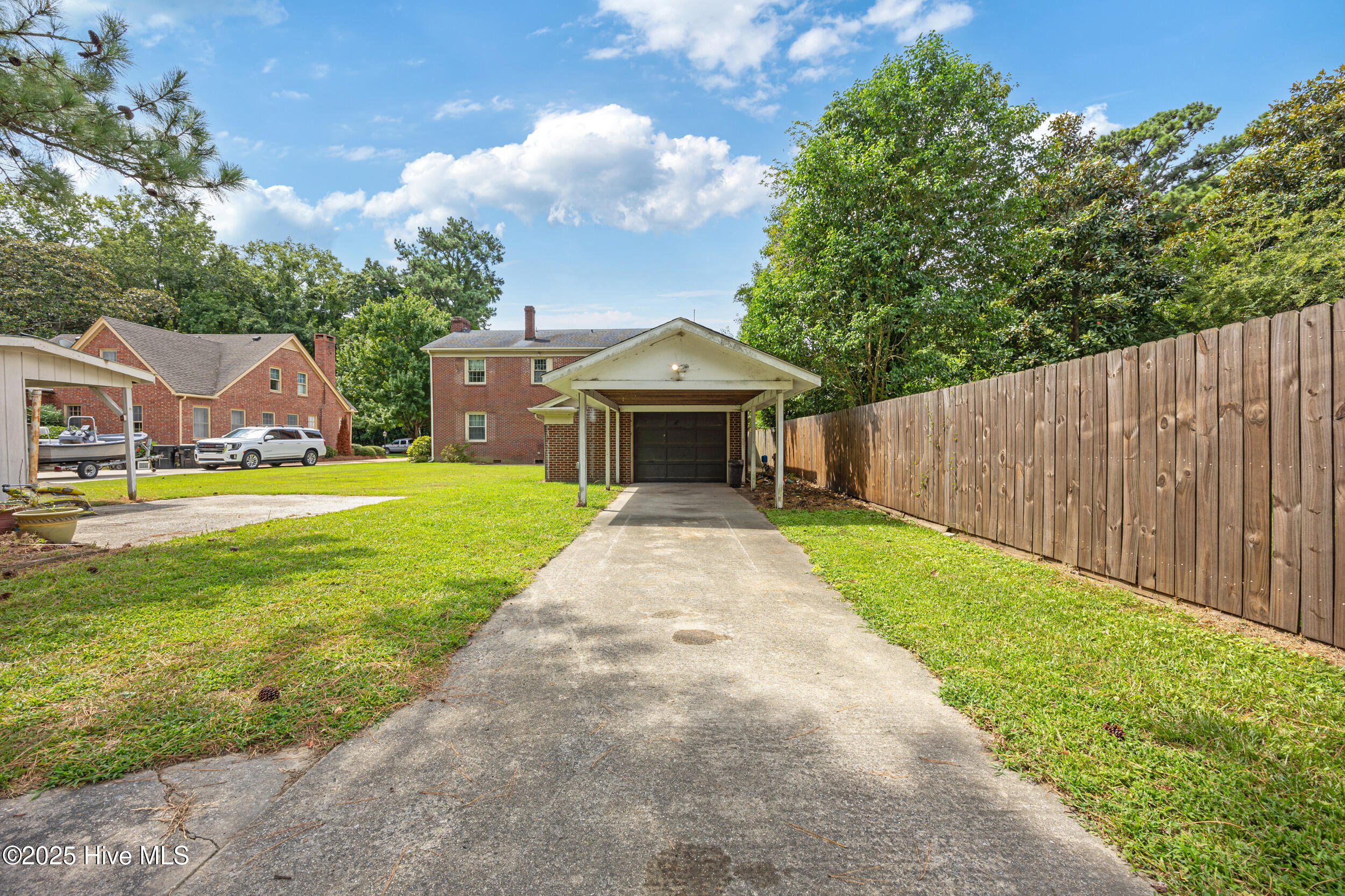1300 Fairfax Avenue, Elizabeth City, NC, 27909