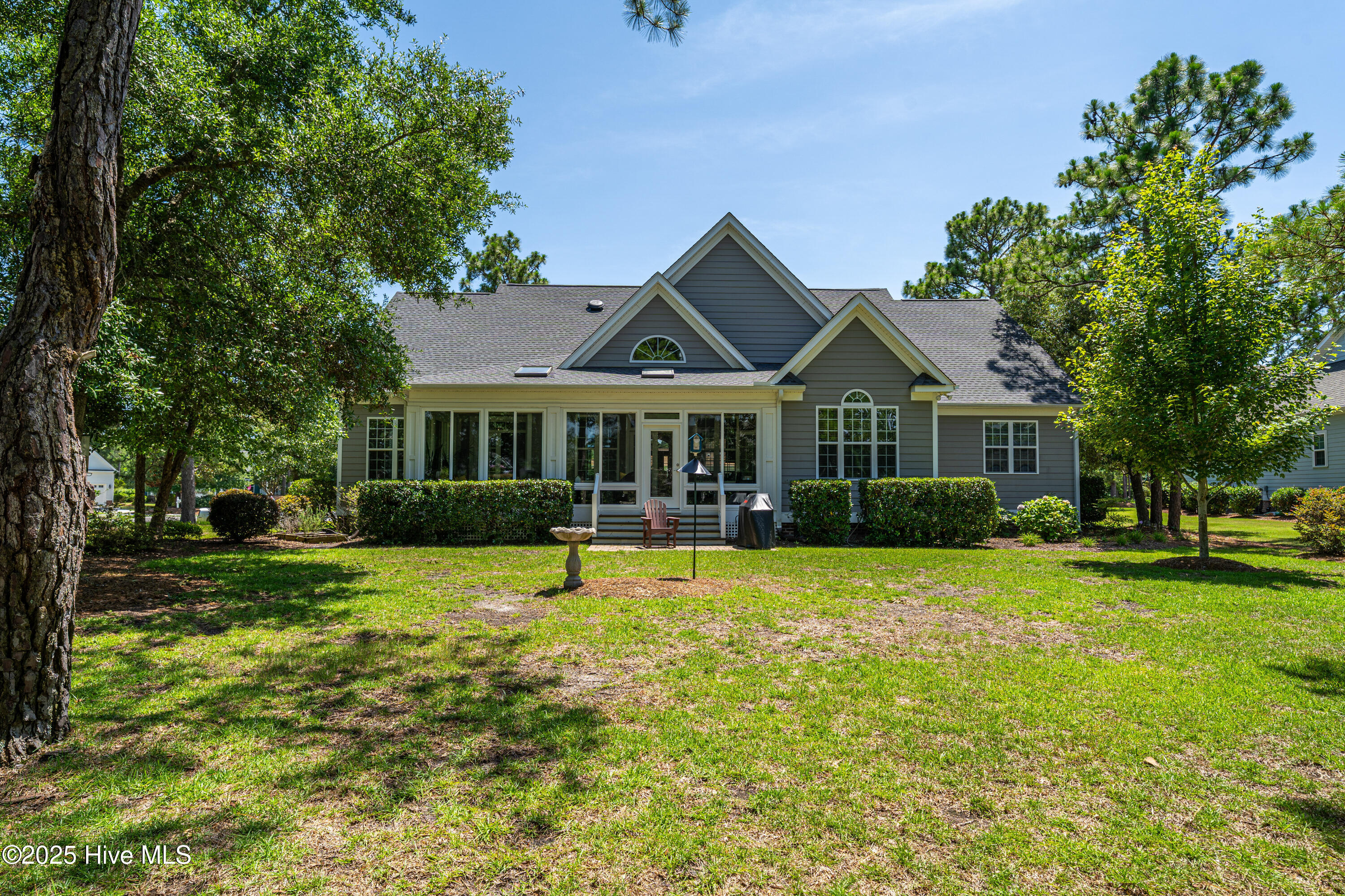 100480816 | Photo 31