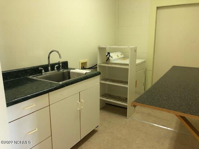 110 Boyd Farm Road UNIT Salon, Maysville, NC, 28555