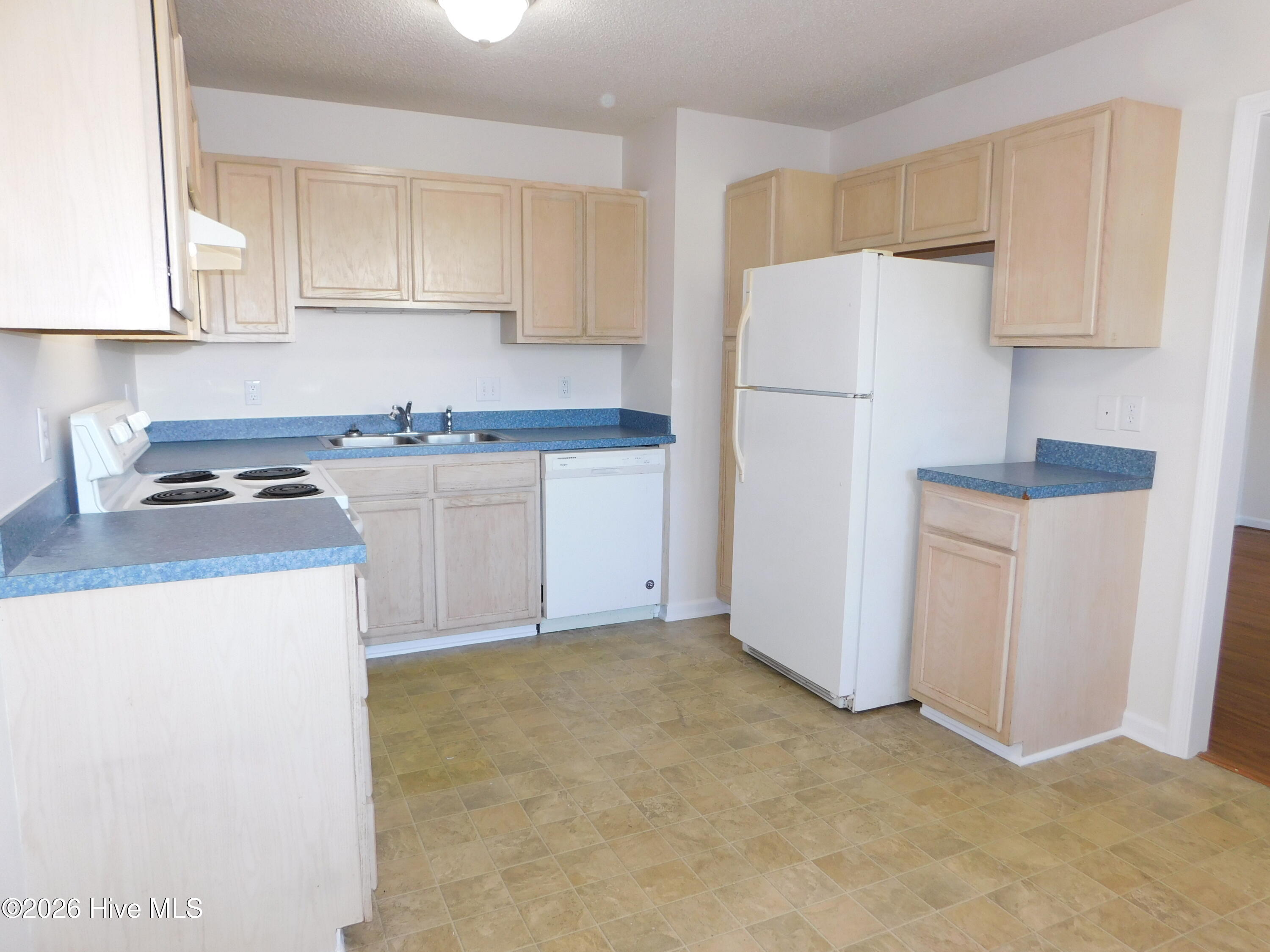303 Courtyard E 303,Beaufort