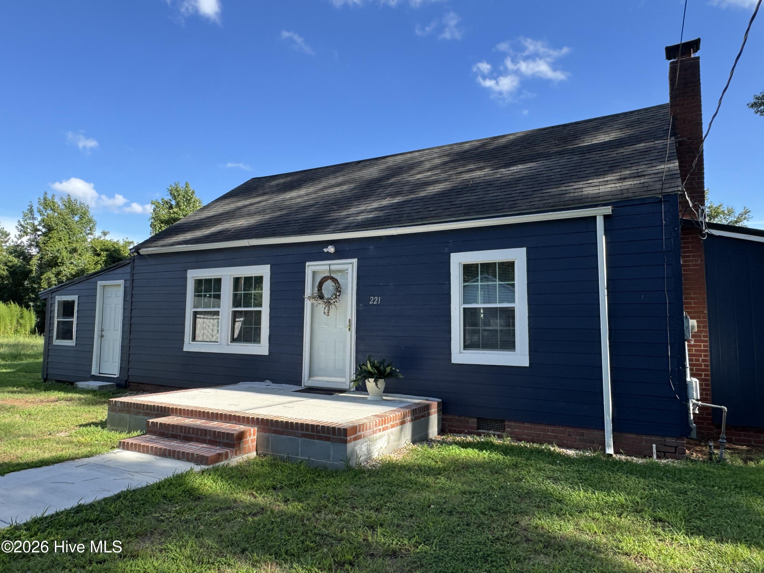2nd image of 221 Adamsville Ct, Rocky Mount, NC 27803 | MLS# 100594862