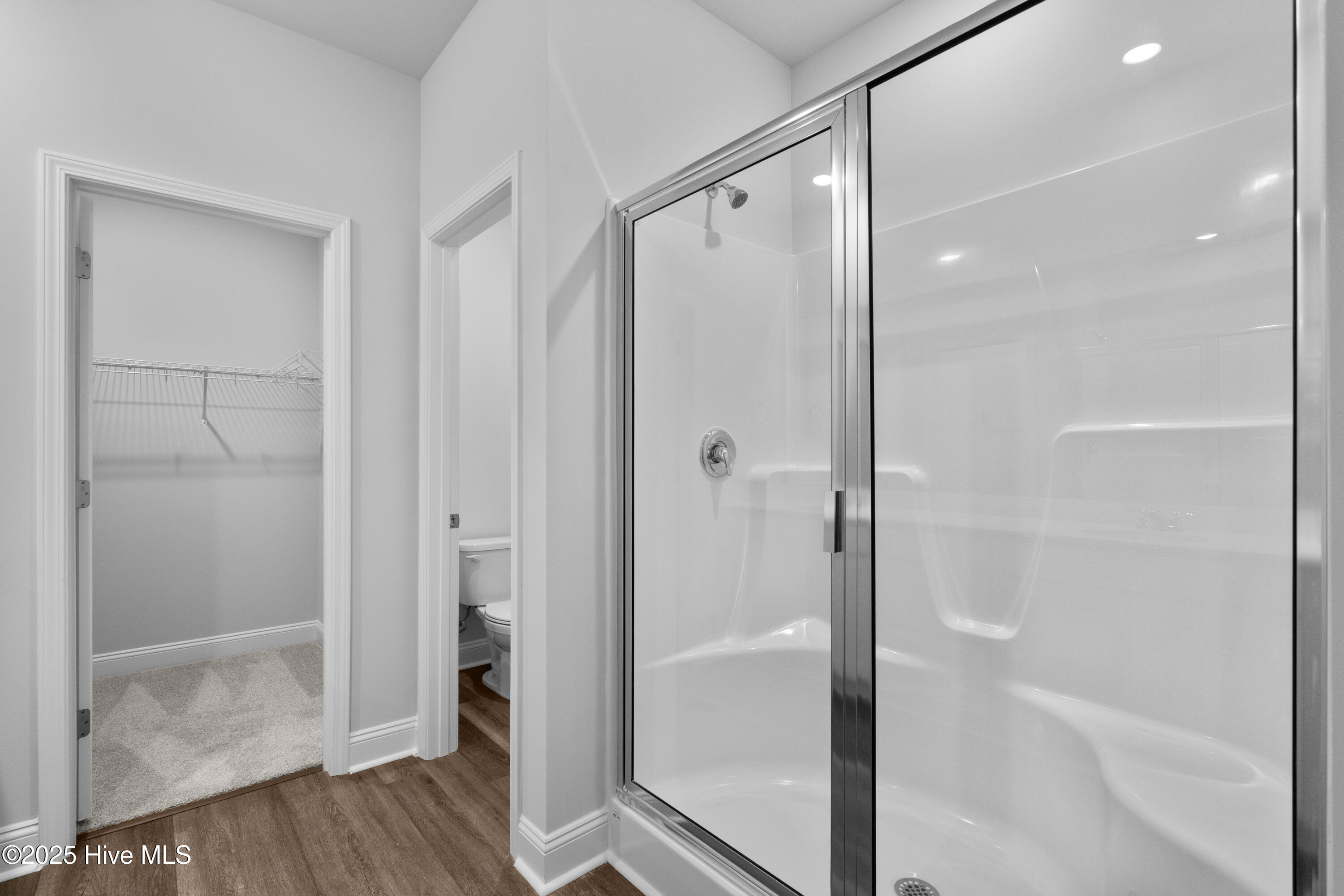 100510867 | Photo 14