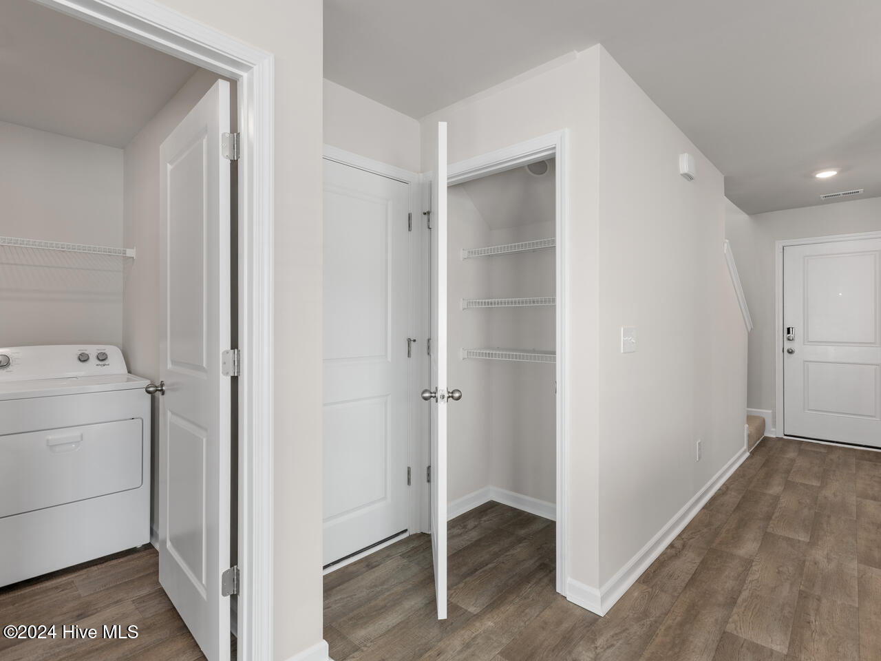 100514980 | Photo 39