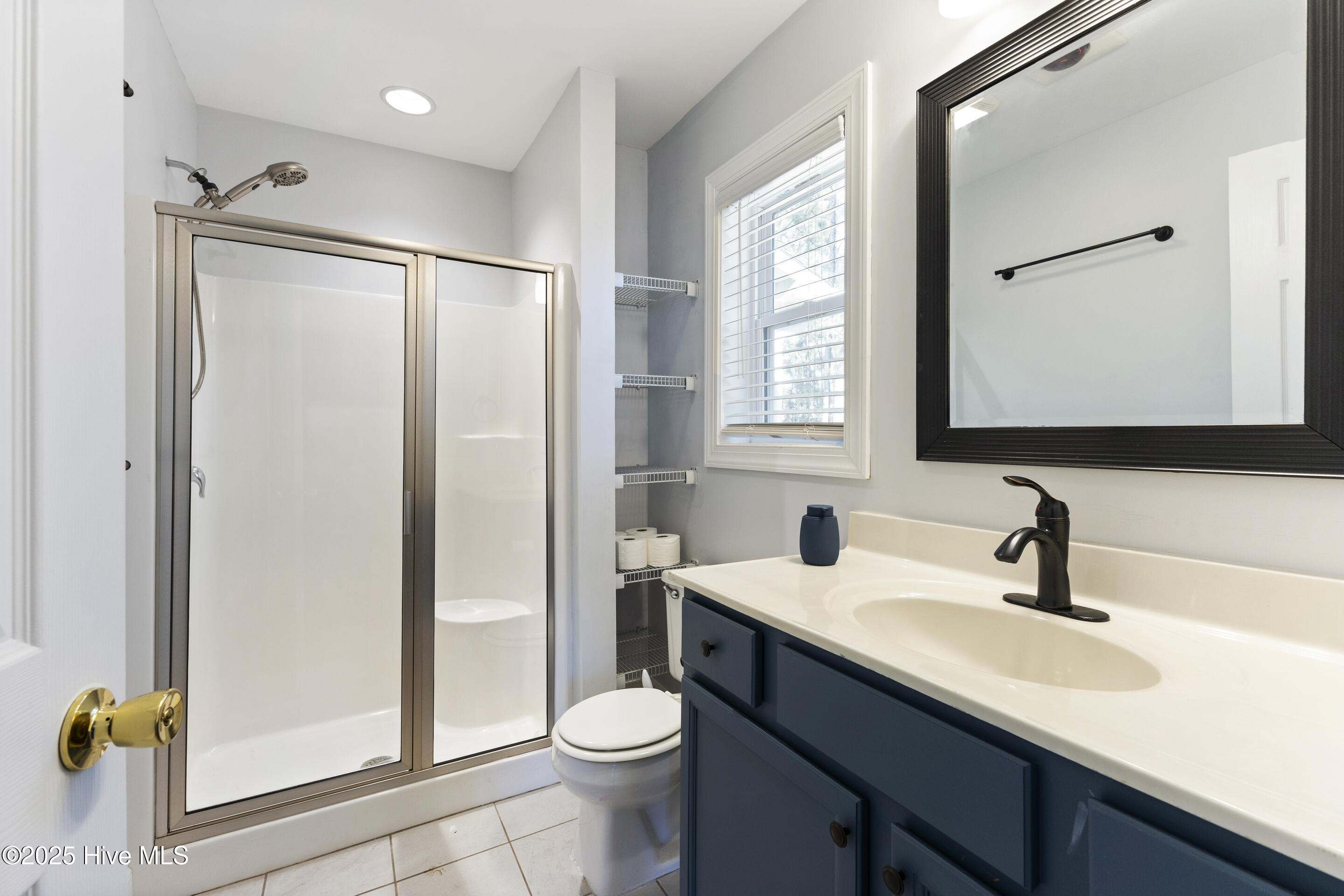 100484039 | Photo 21