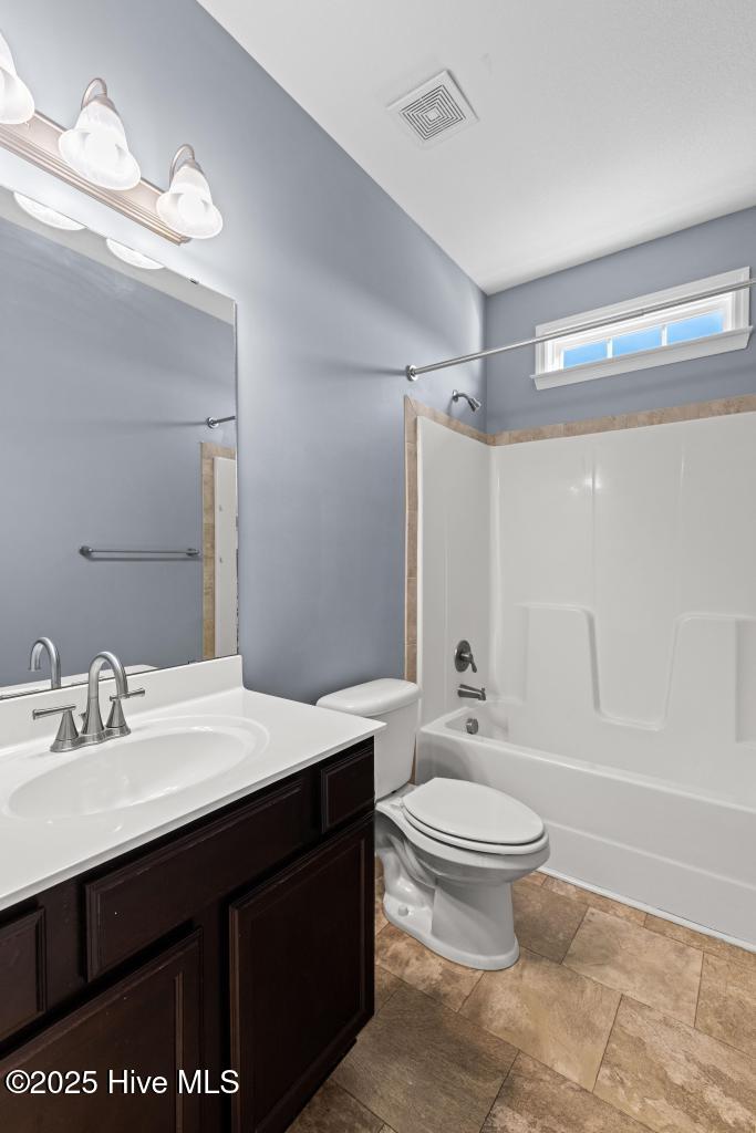 100546440 | Photo 27