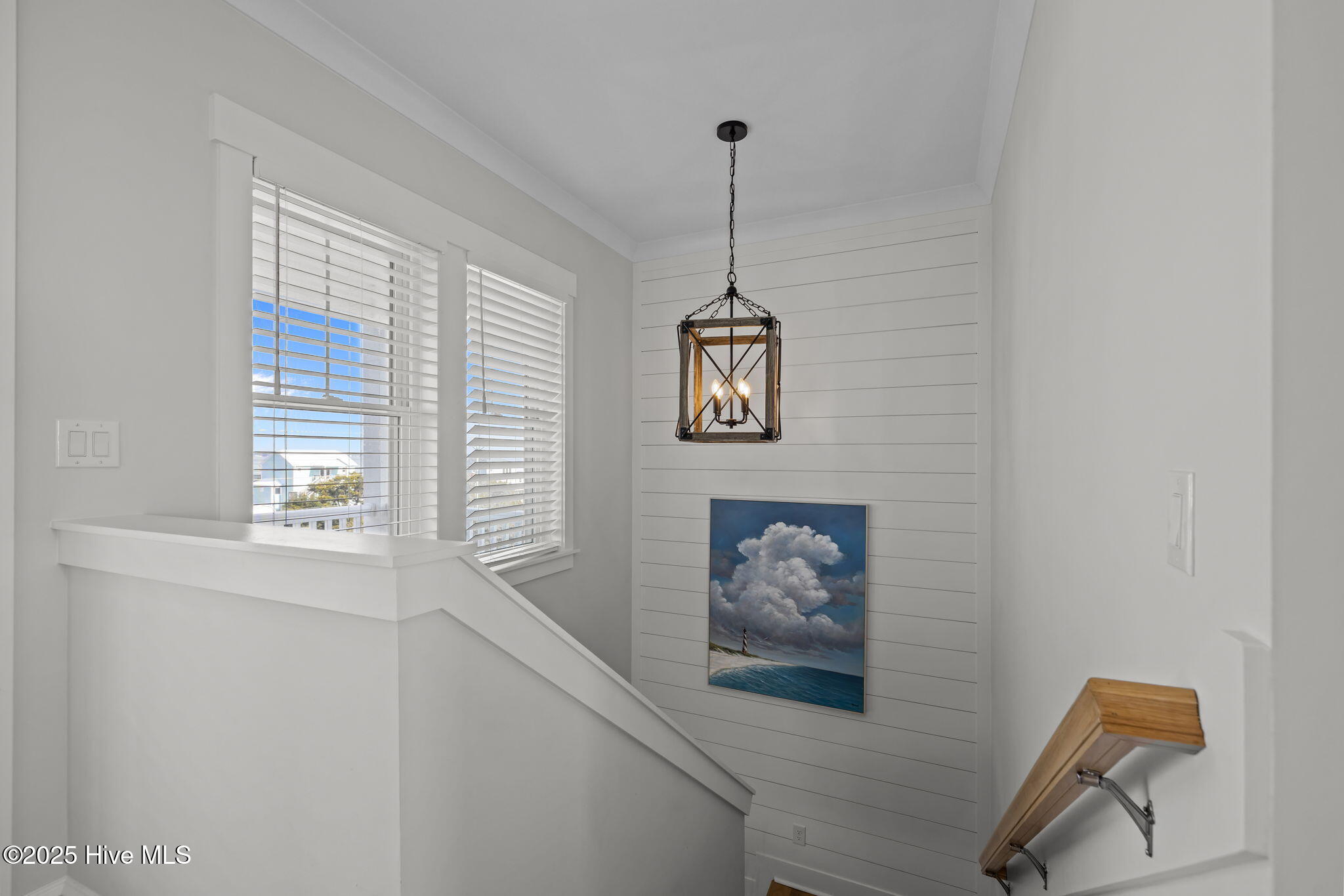 100544208 | Photo 34