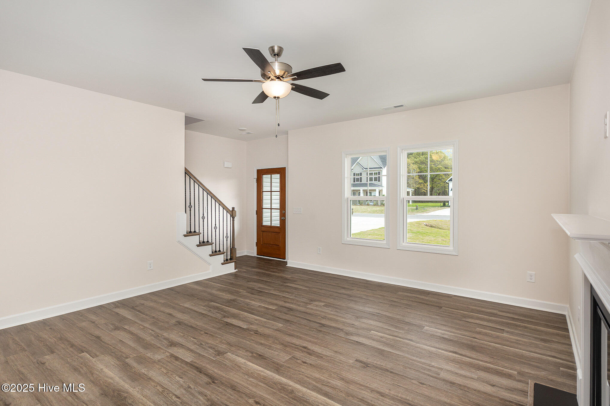 004_bc4a0506-edit_708