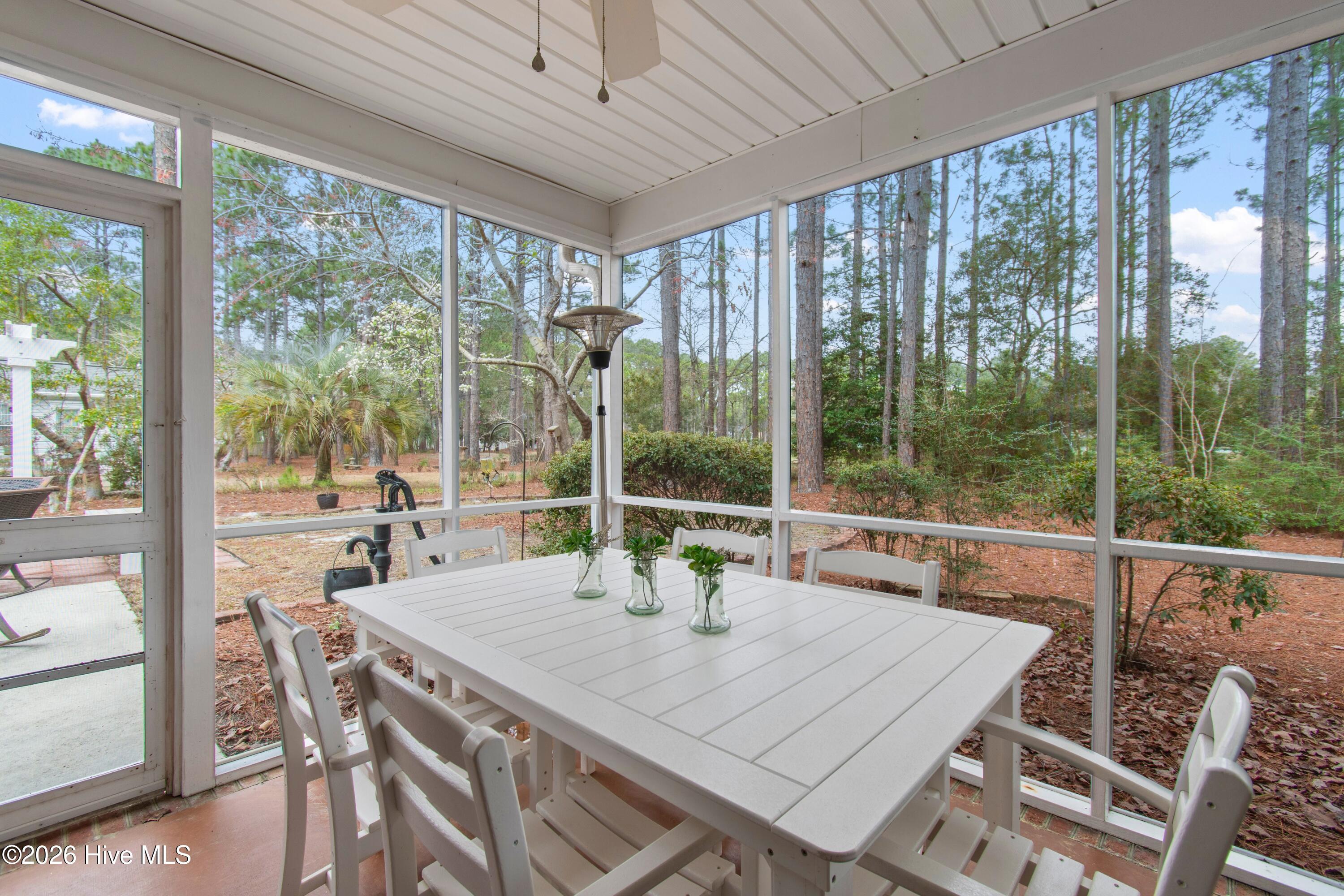 100559952 | Photo 45