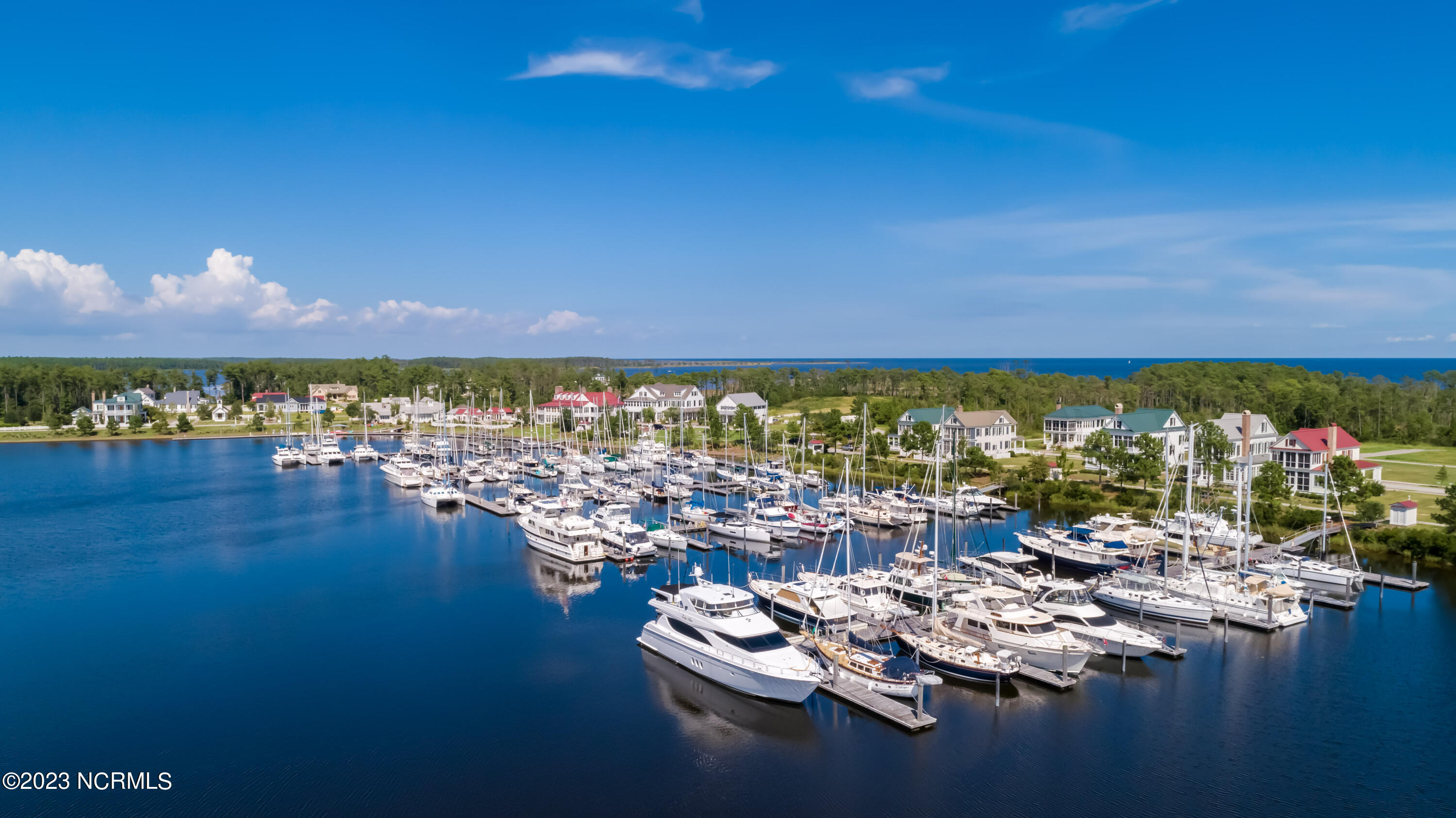 470 86 Ballast Point,Oriental
