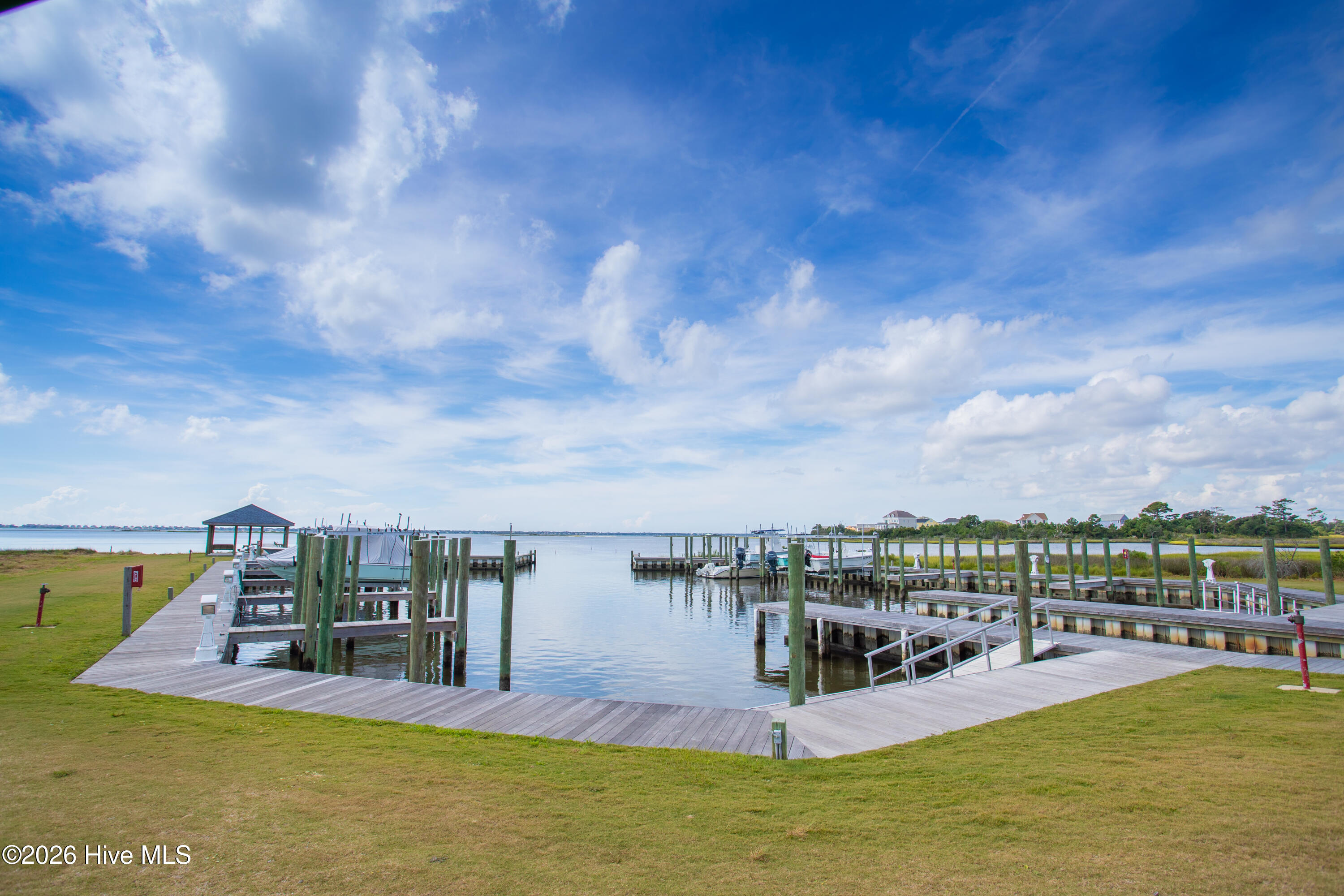 656 Fishermans Point,Newport