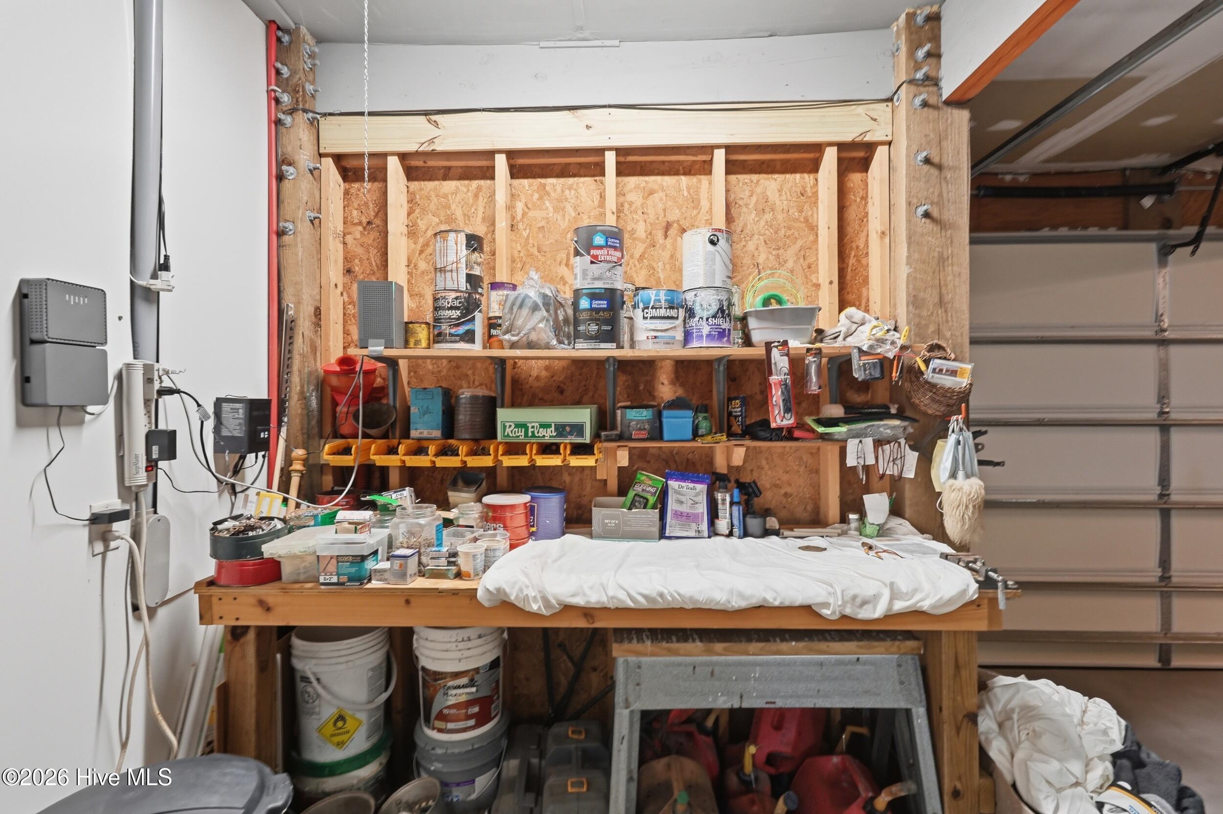 100561994 | Photo 73